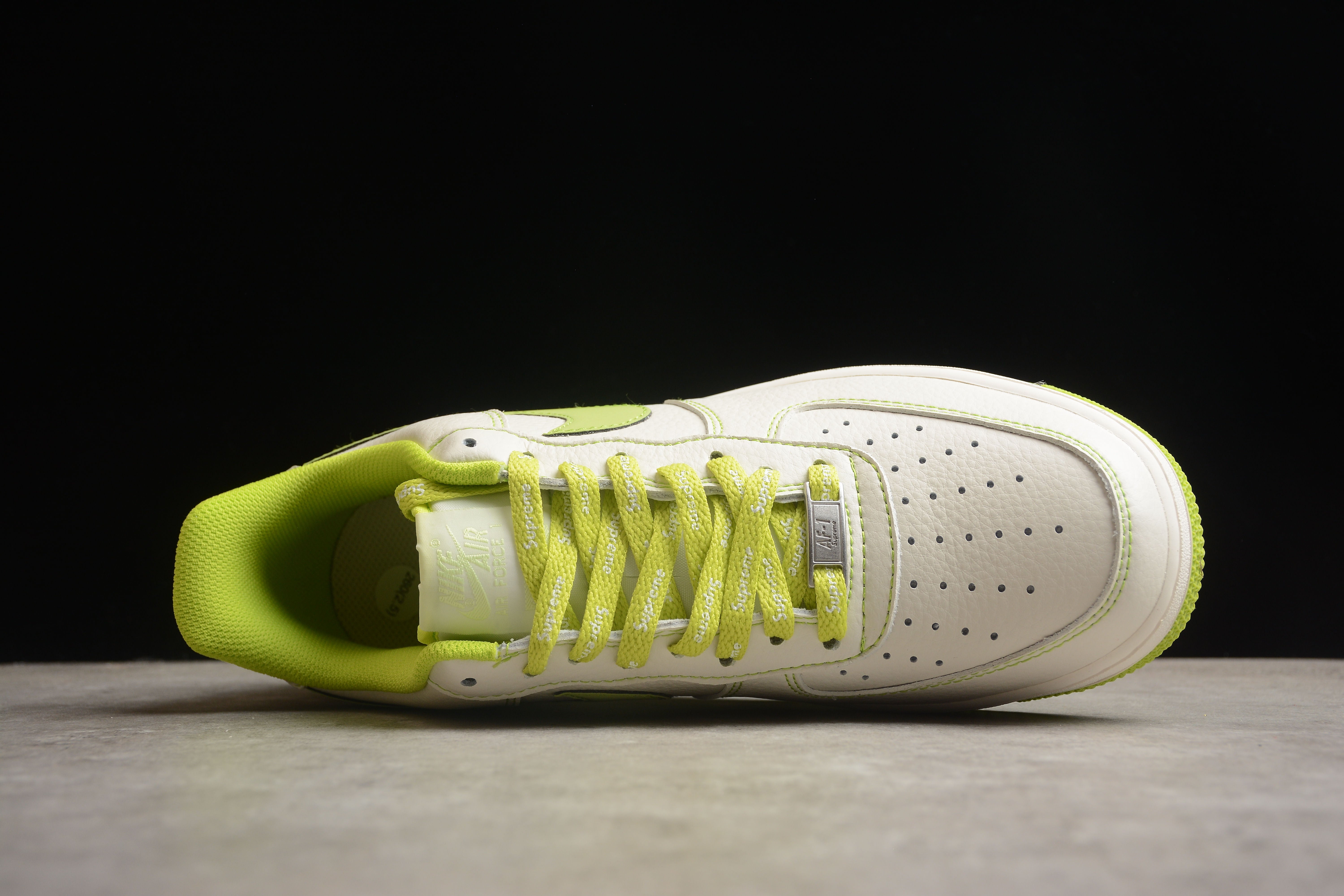 Nike airforce A1 chaussures vert clair