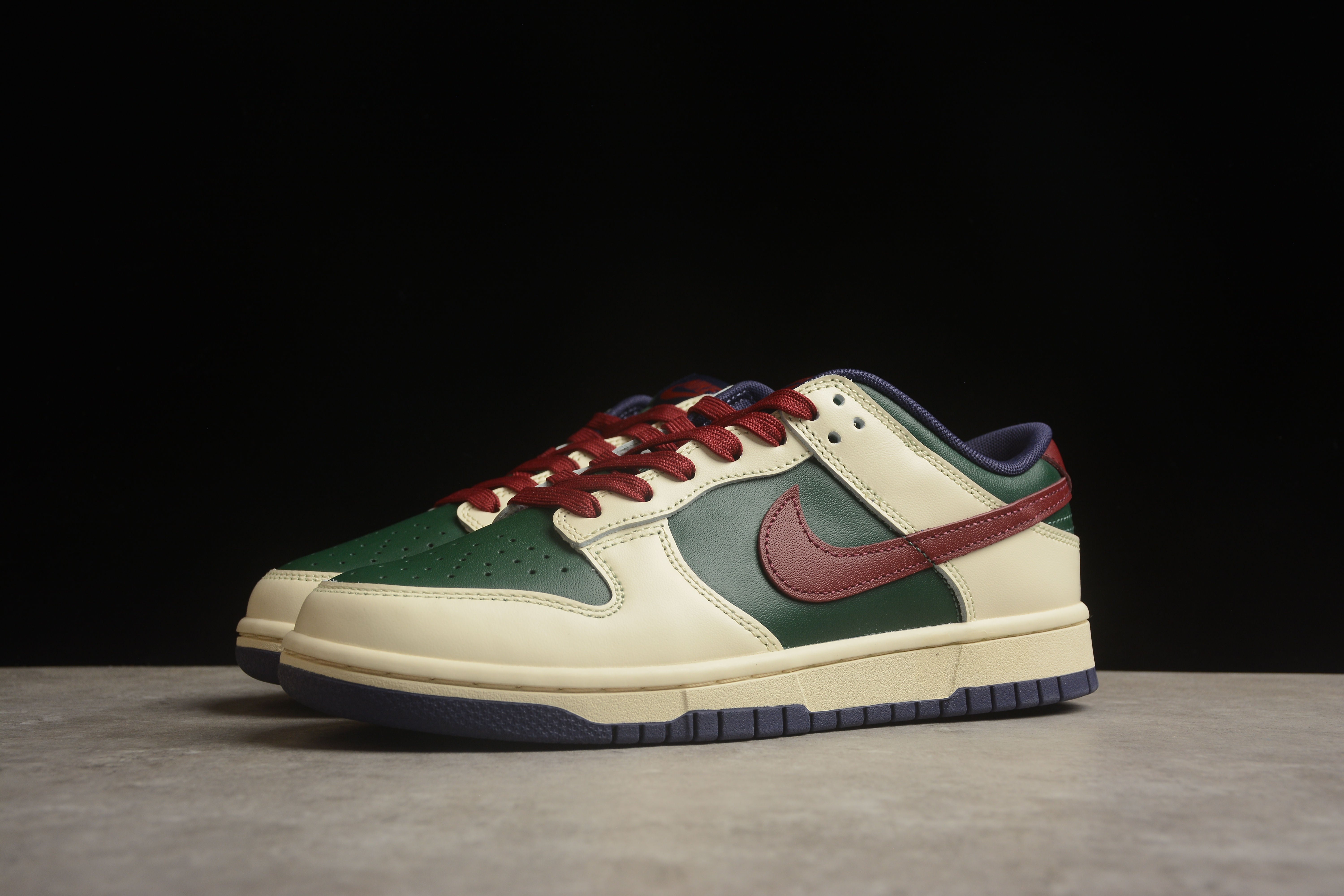 Nike SB dunk low olive red blue shoes