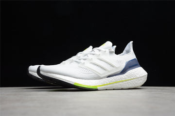 Chaussures Adidas Ultraboost Blanches