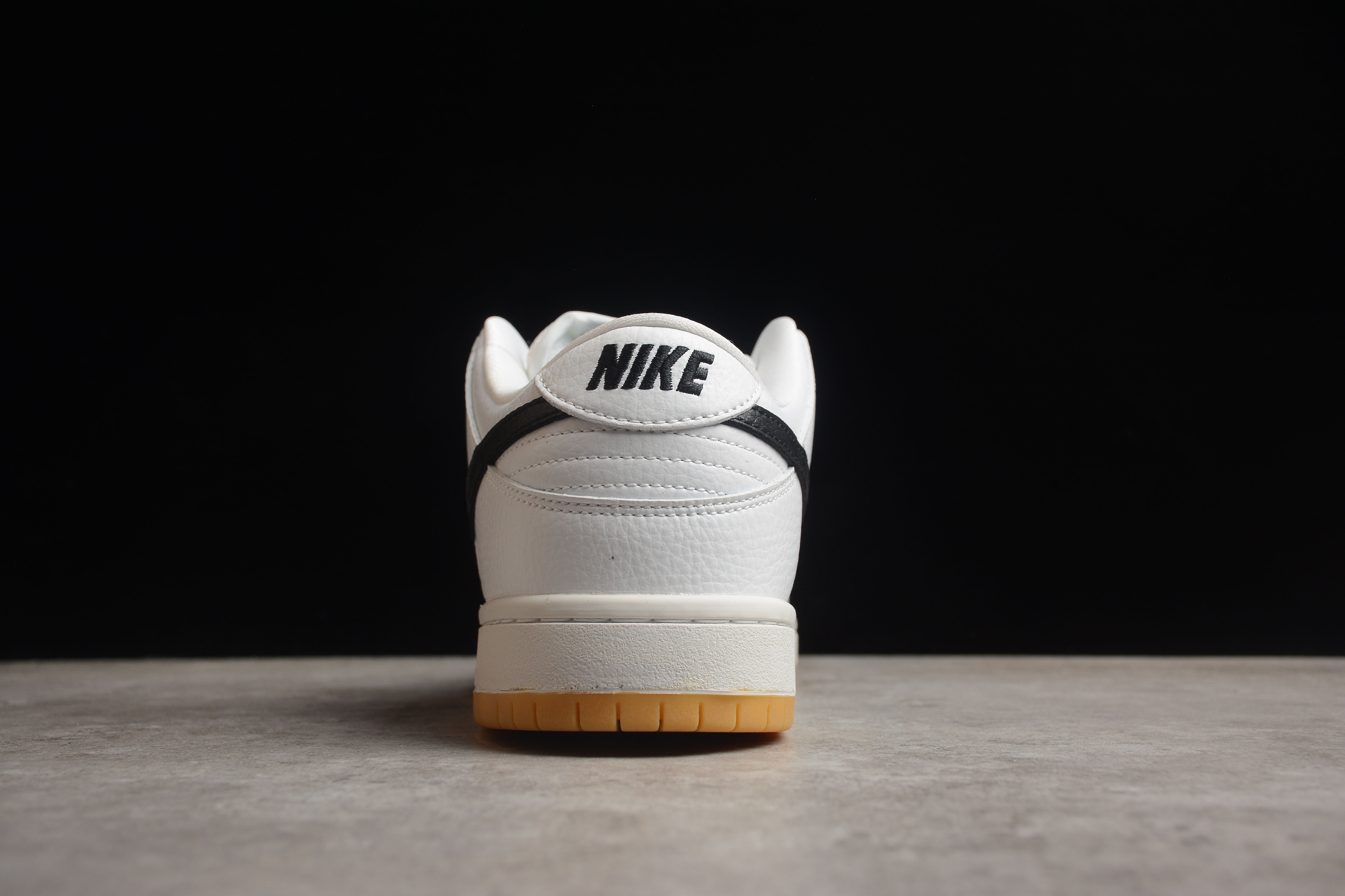 Nike SB dunk low white shoes