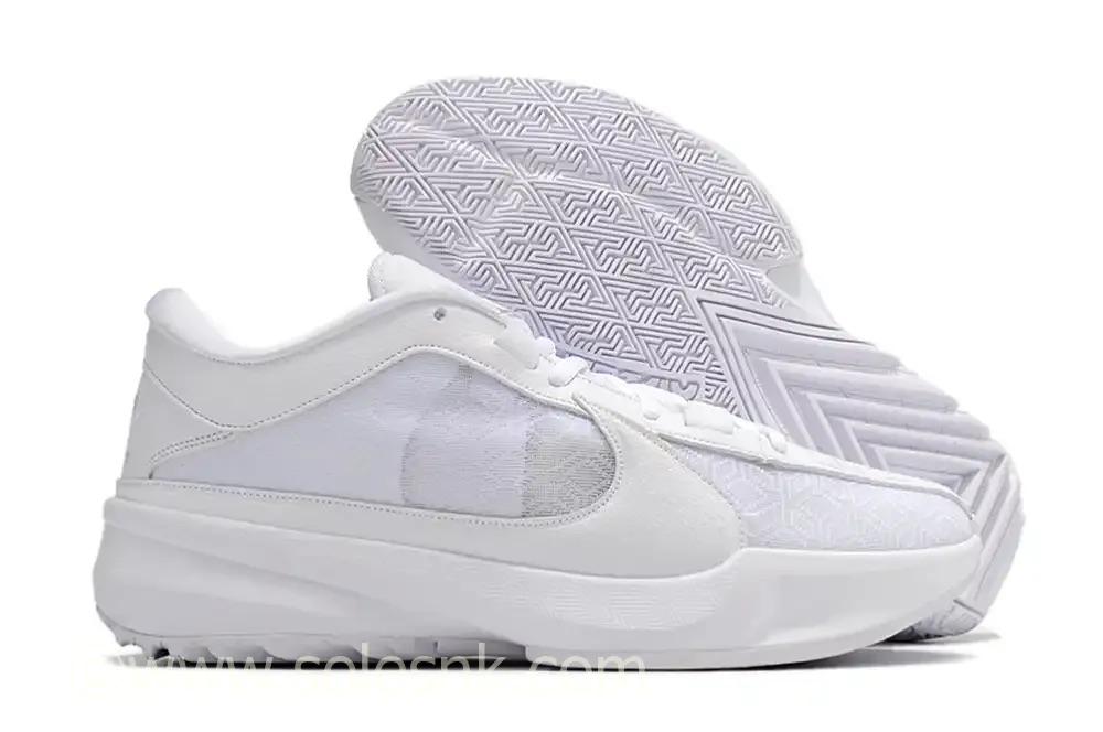 Nike Zoom Freak 5 chaussures blanches