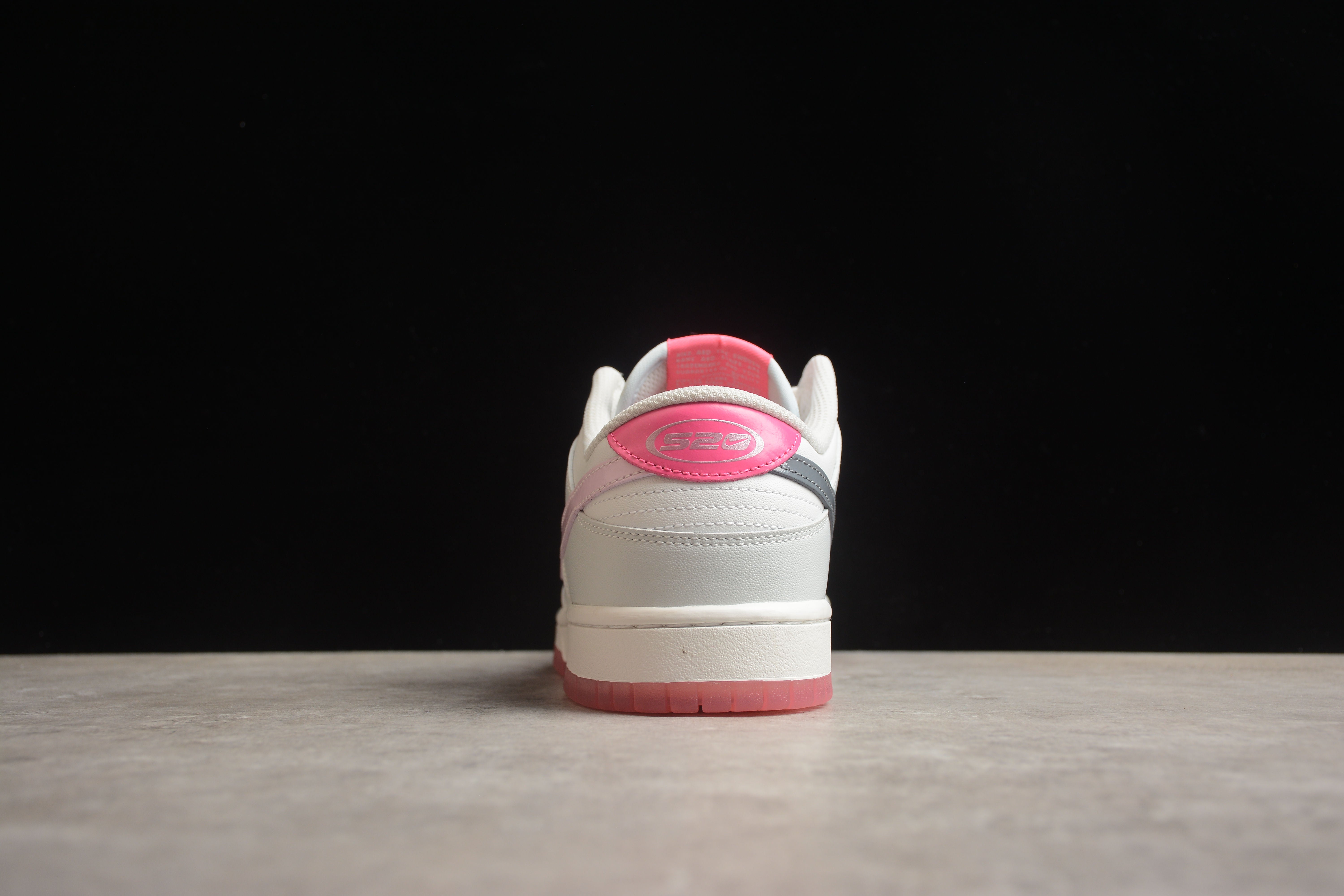 Nike SB dunk low￼520 chaussures de Saint Valentin