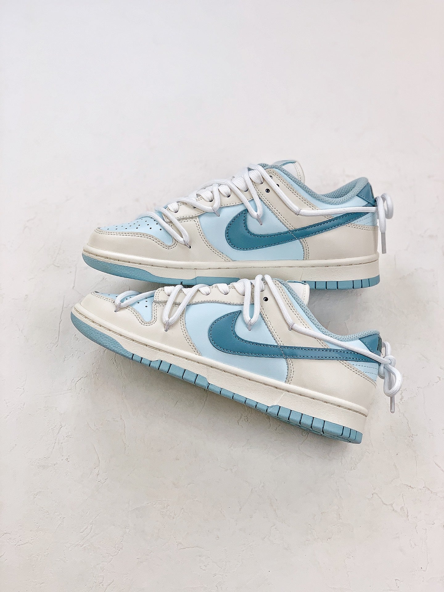 NIKE DUNK SB LOW " Beige Blue "