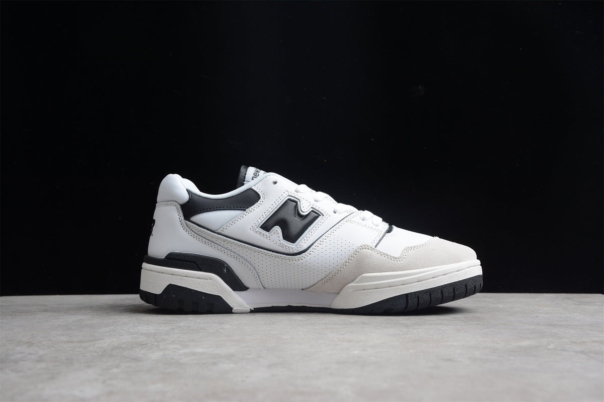 NB 550 black shoes