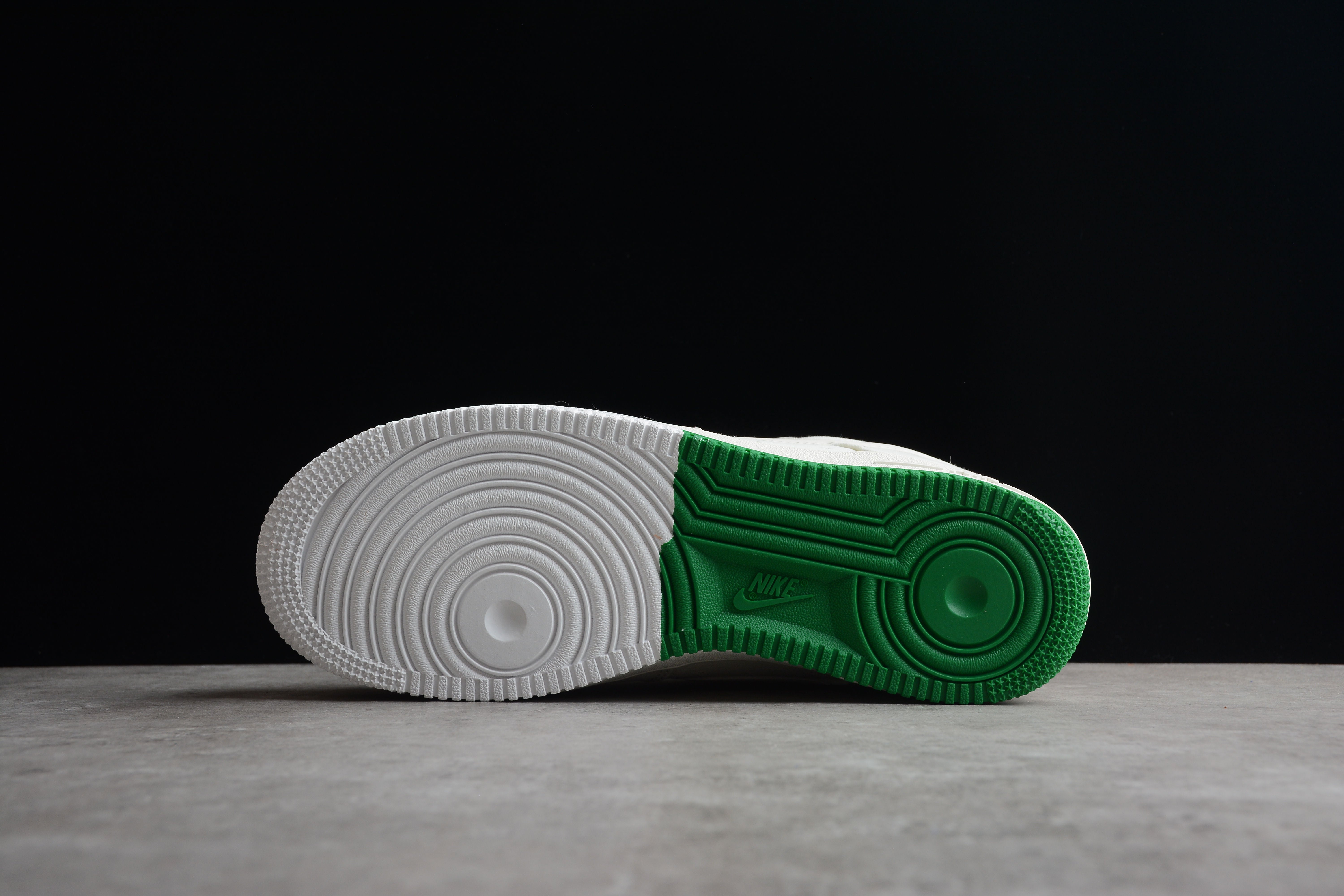 Nike airforce A1 white-green shoes