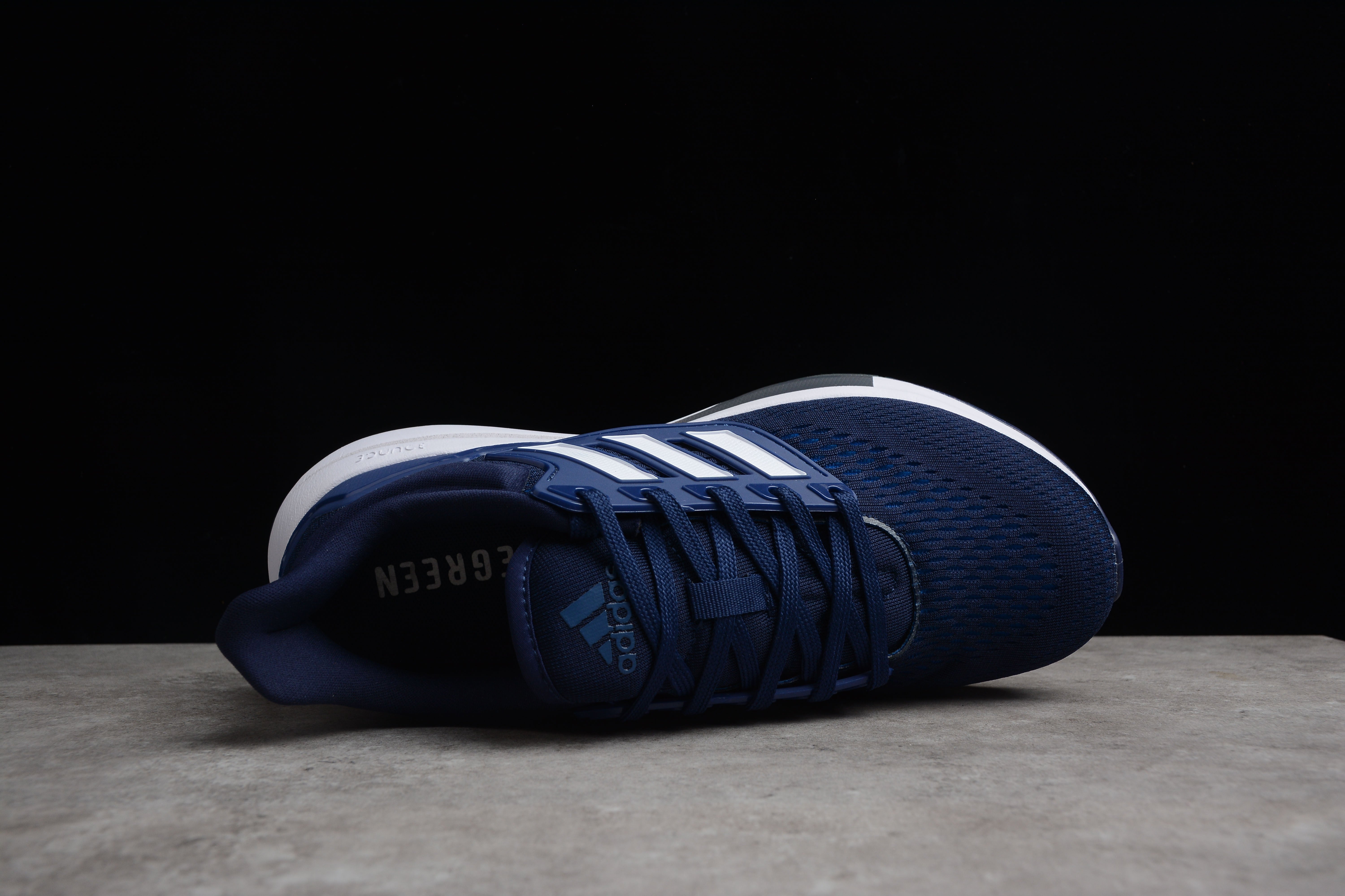 Adidas EQ21 RUN dark blue