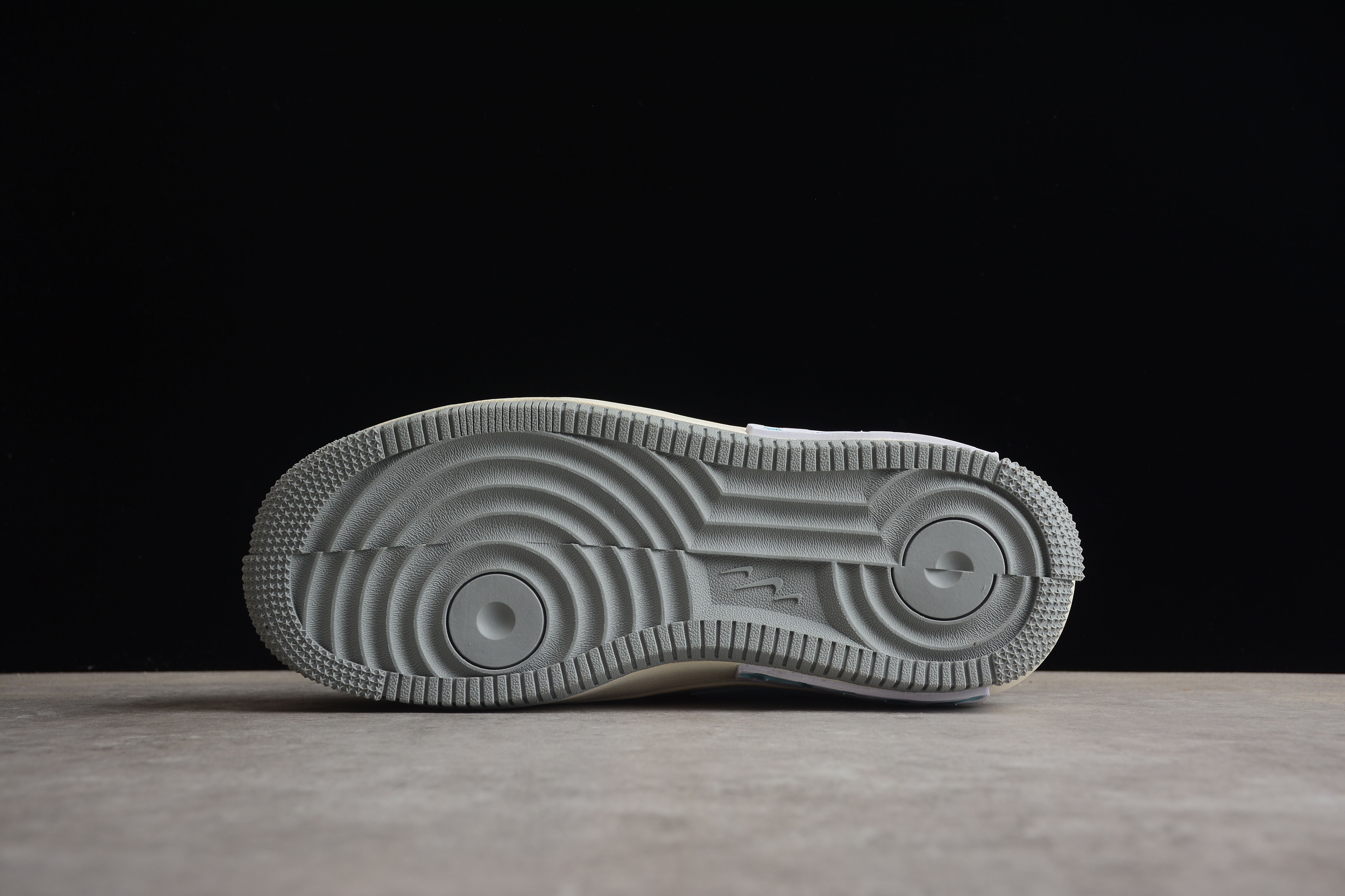 Nike airforce A1 dusty shoes