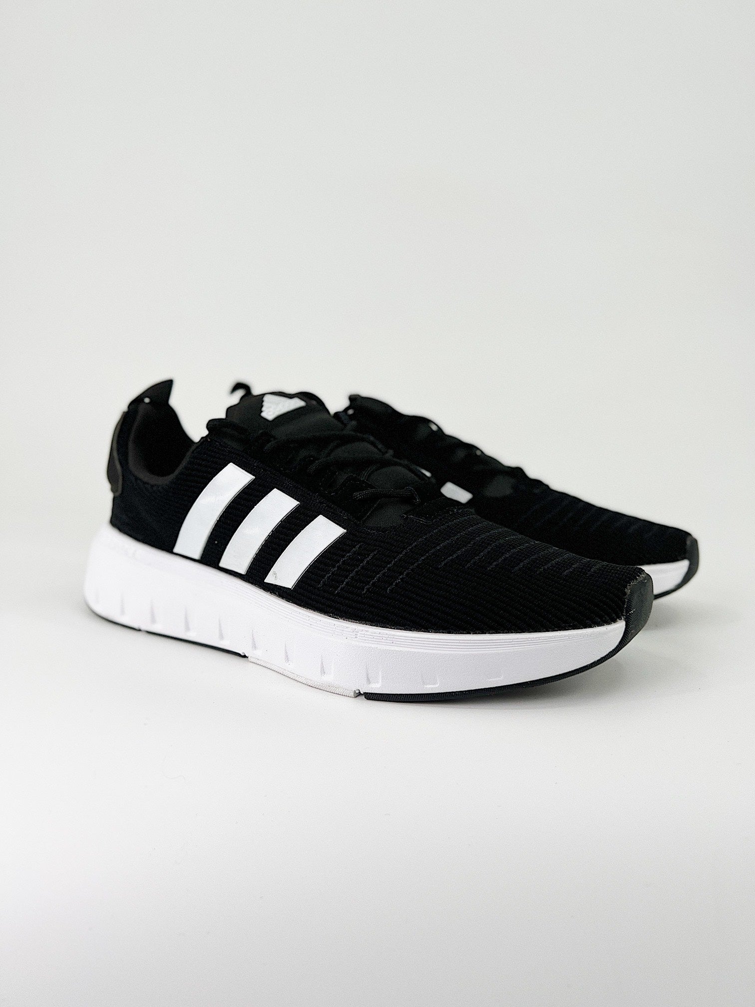 Adidas RUN swift black