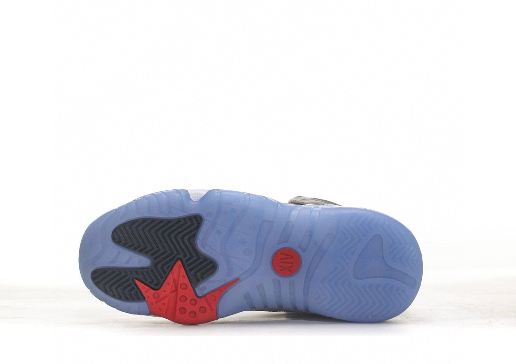 Nike air jordan rétro chaussures grises