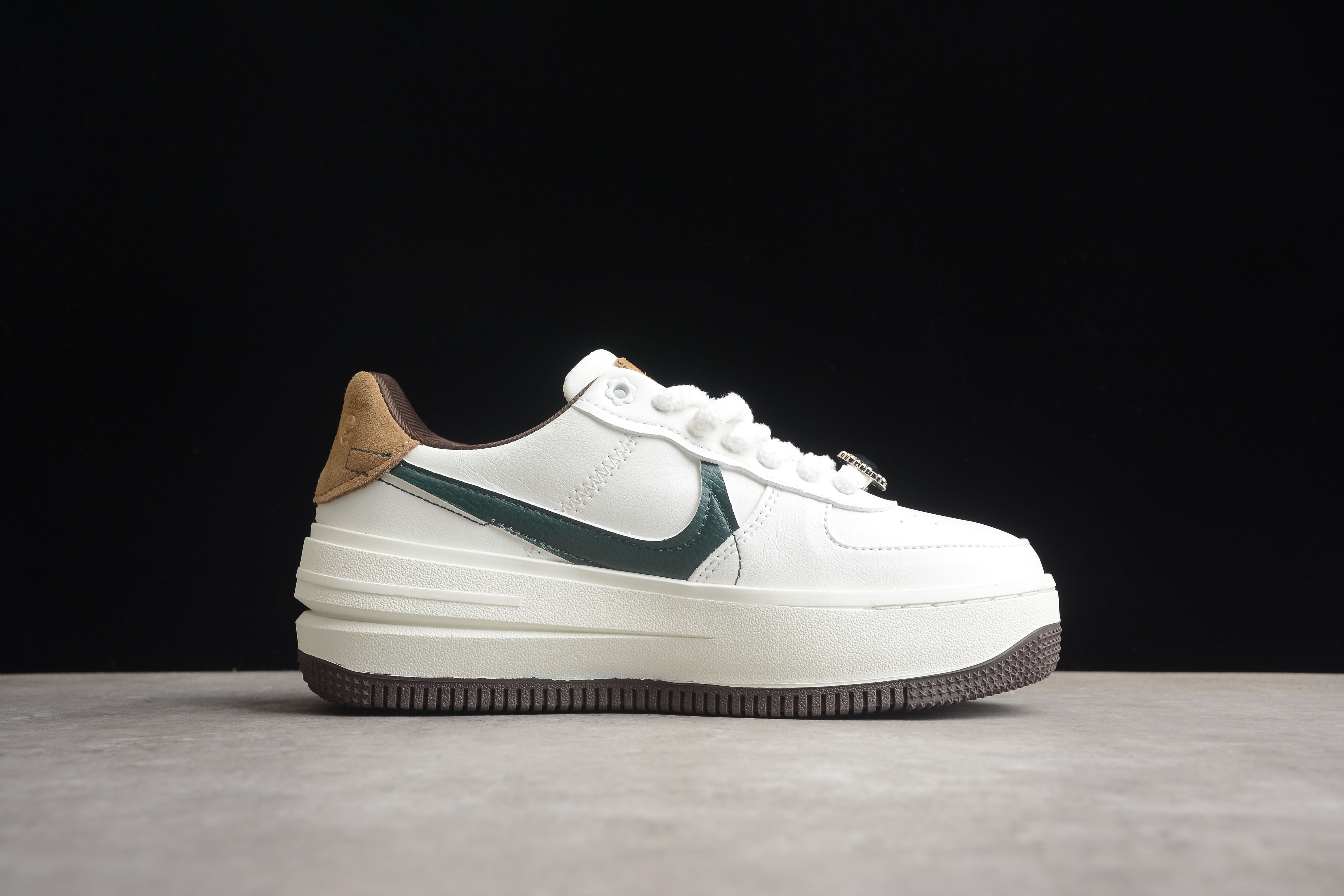 Nike airforce A1 full brown shoes