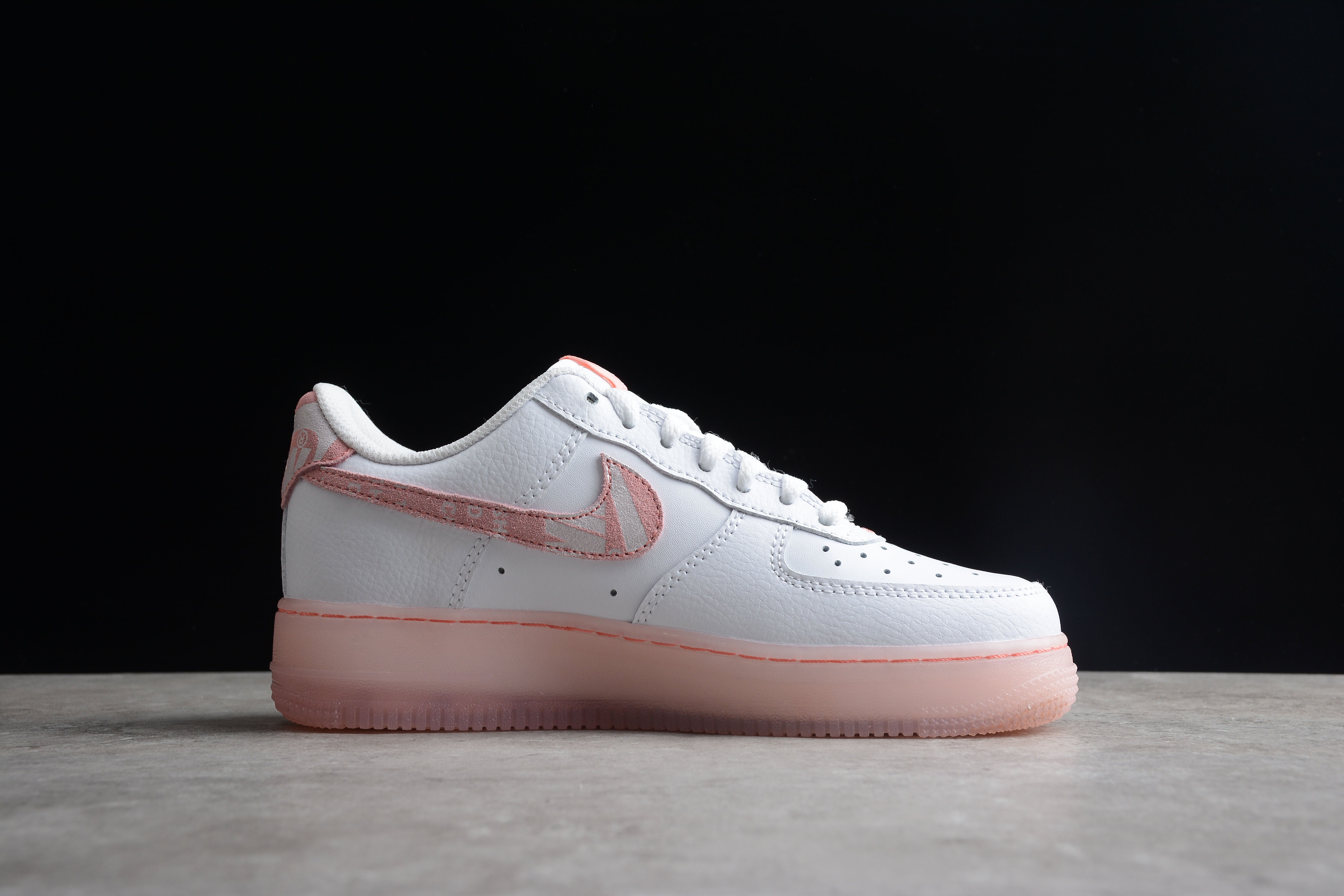 Nike airforce A1 pinkish shoes