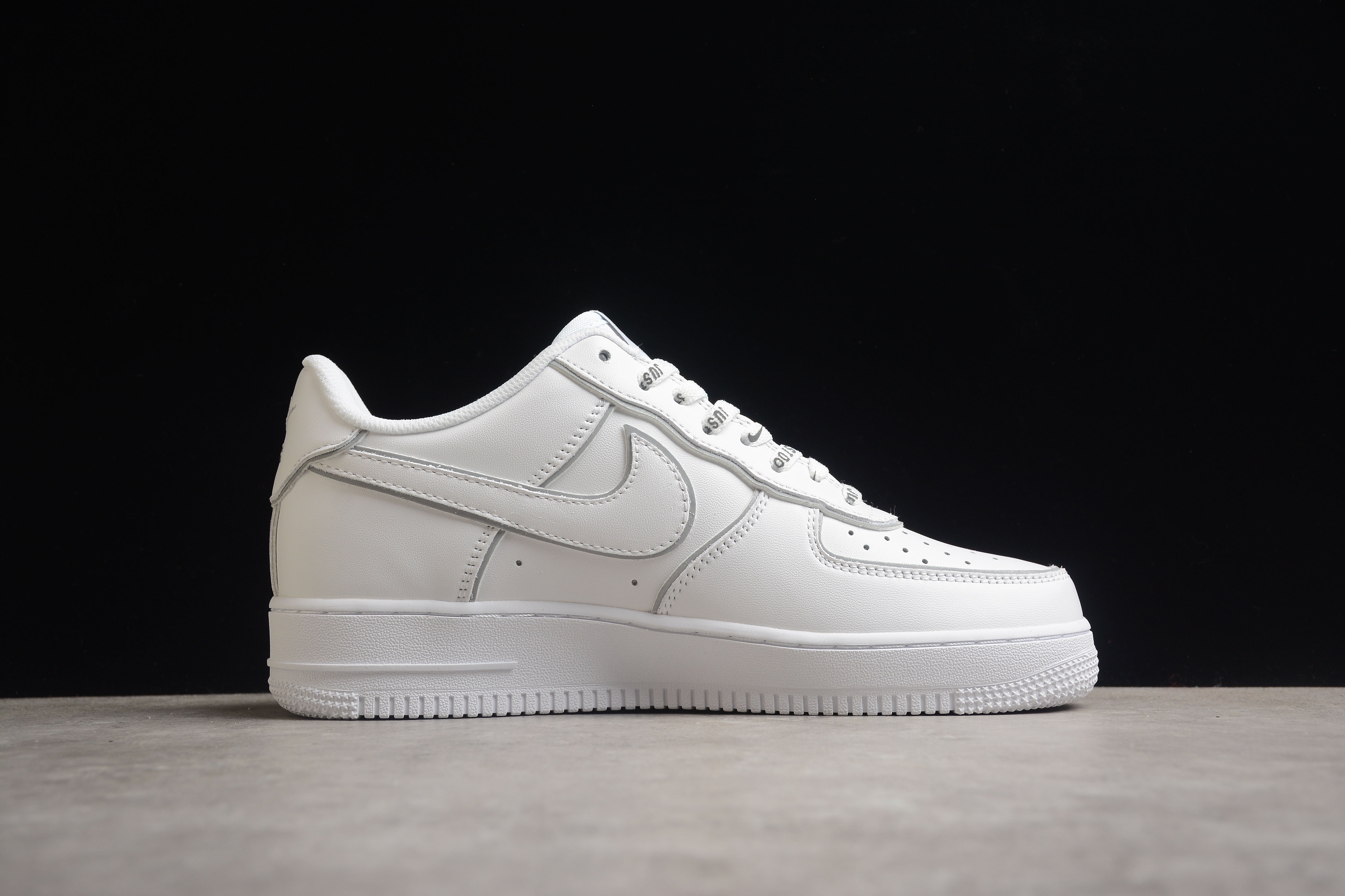 Nike airforce A1 classic white shoes