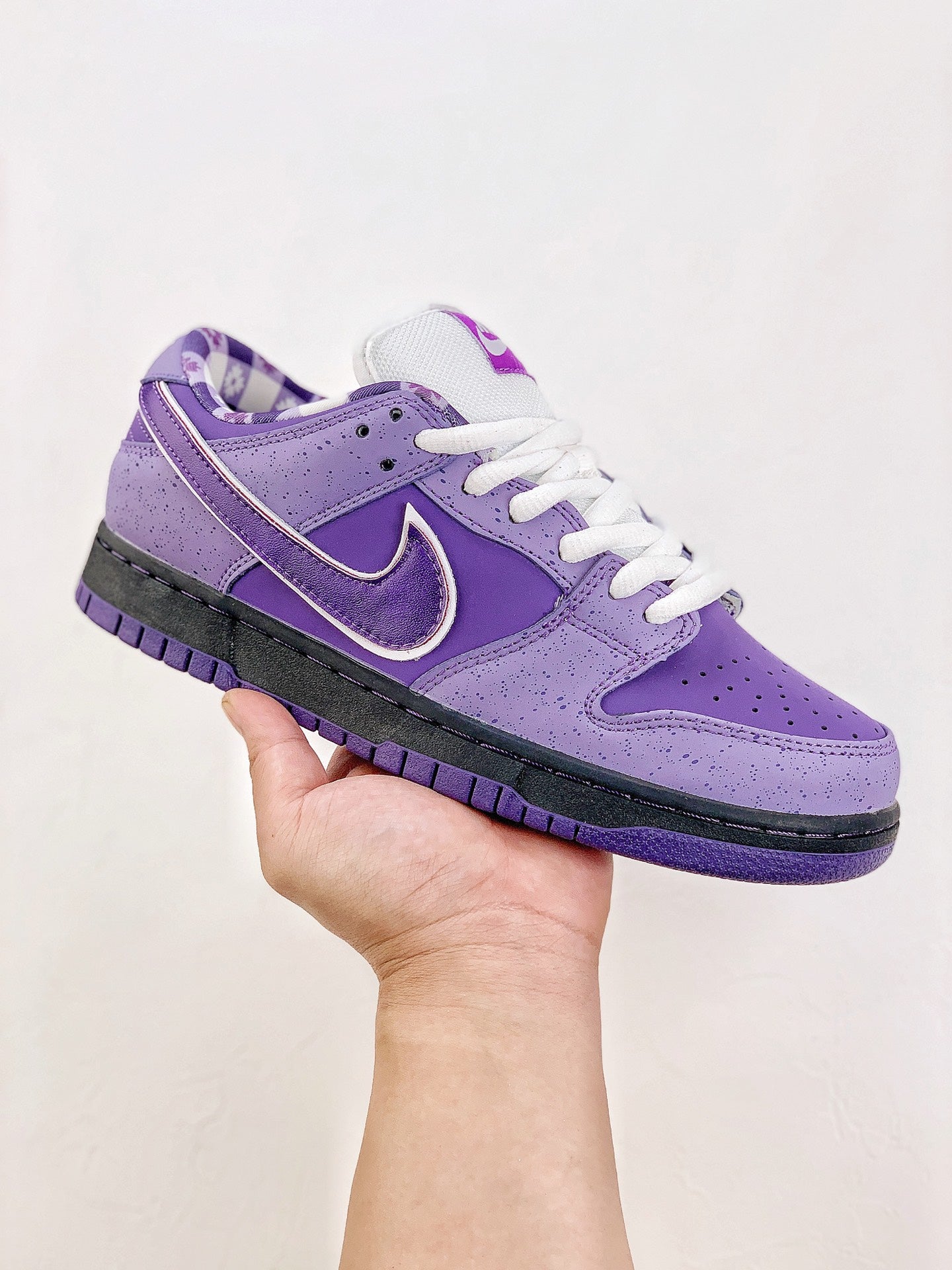 Nike SB Dunk Low "Purple"