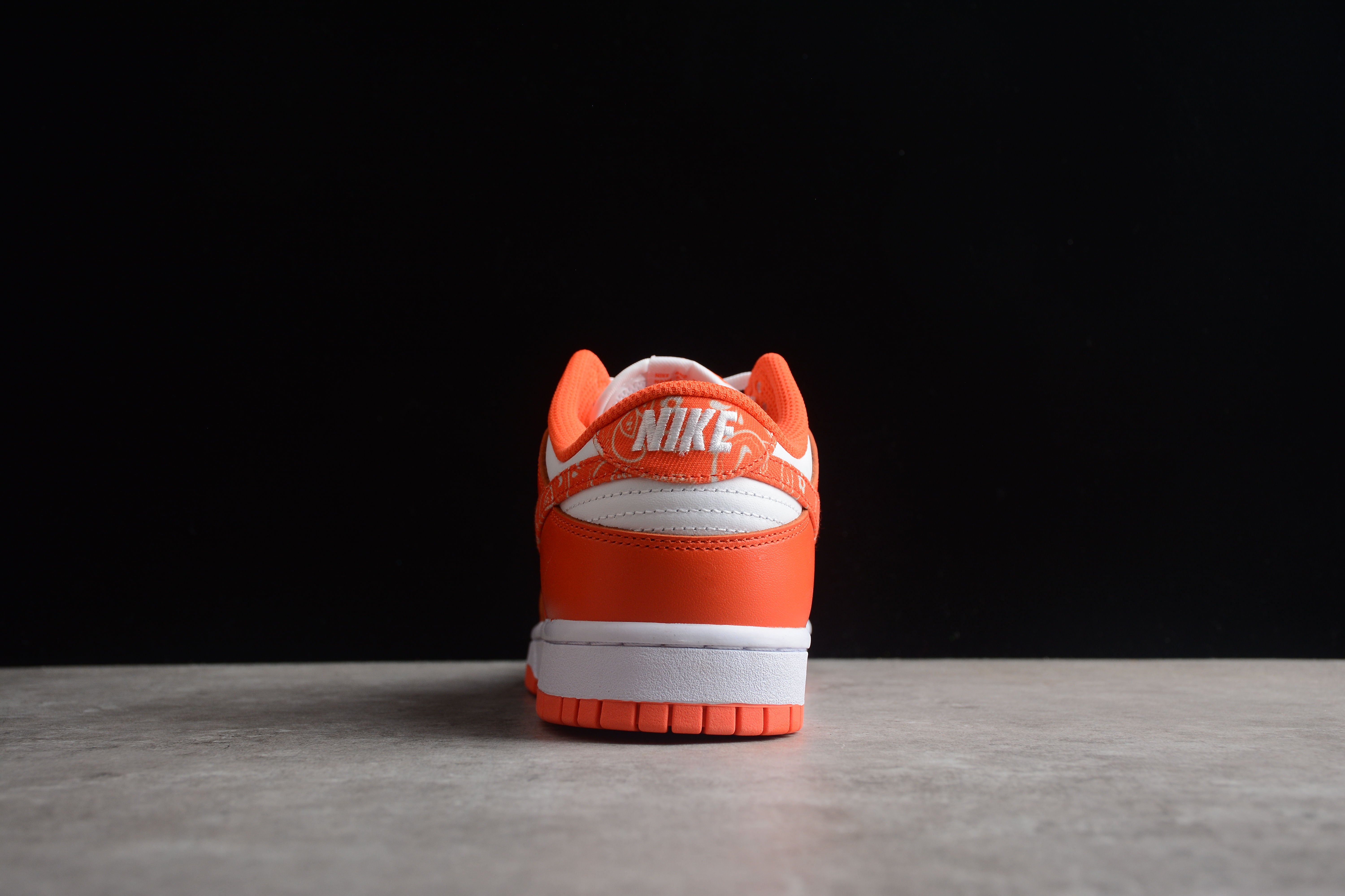 Nike SB Low Dunk Chaussures Paisley Orange