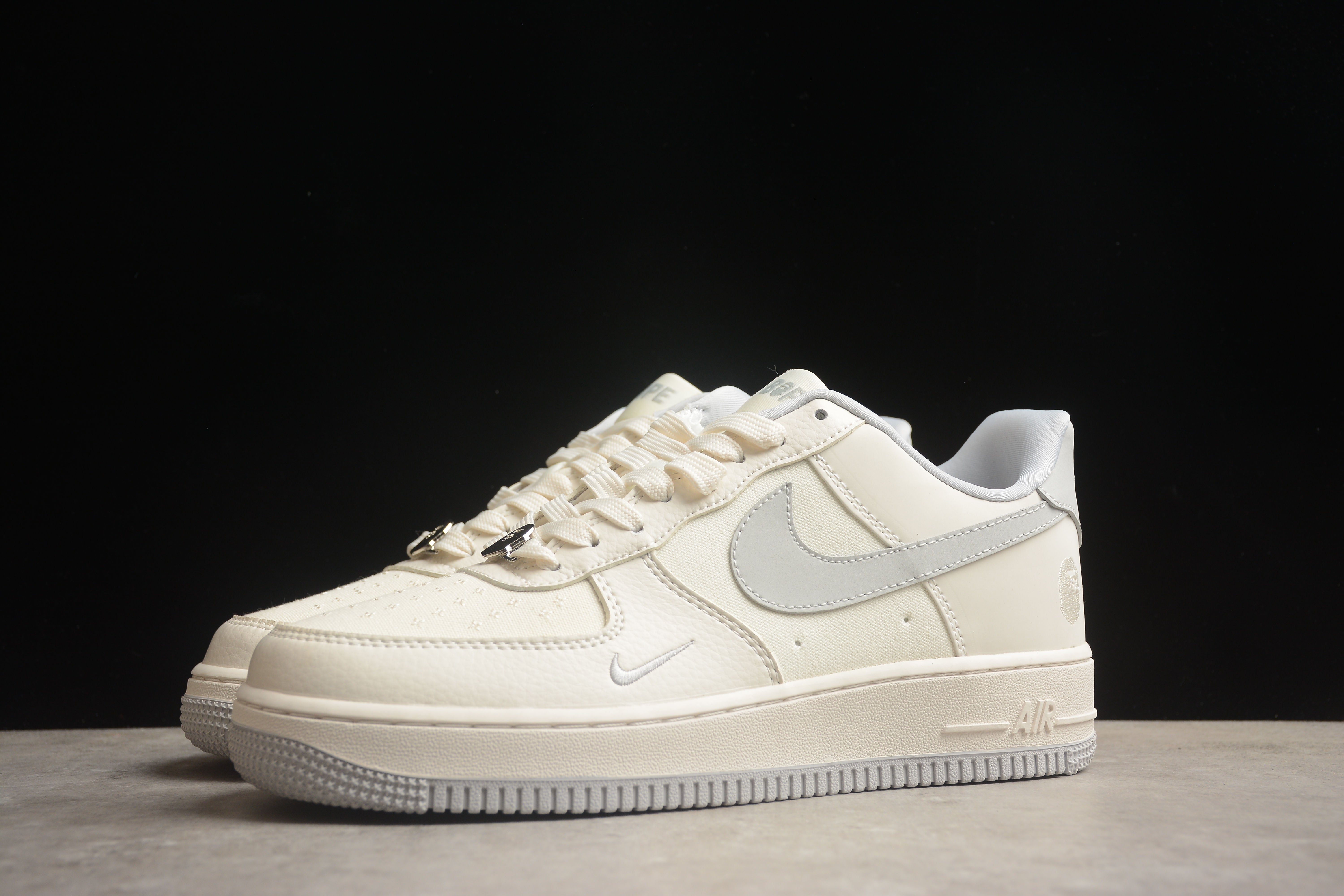 Nike airforce A1 shoes
