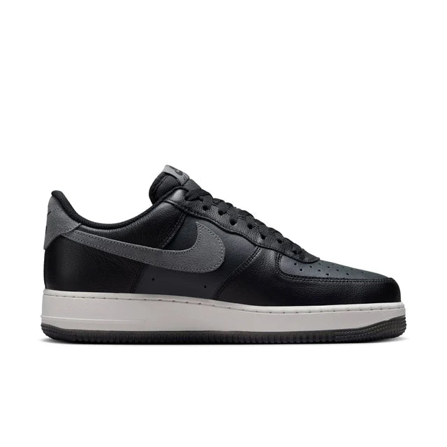 Nike Air Force 1 '07 'Smoke Grey'