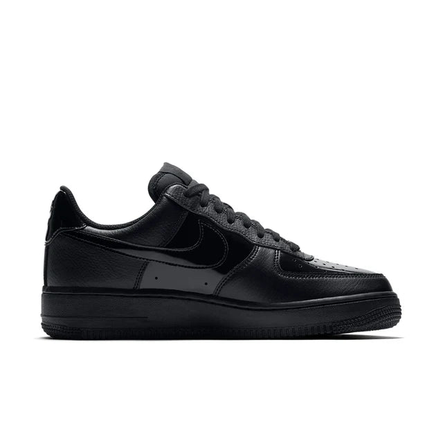 Nike Air Force 1 '07  'Triple Black'