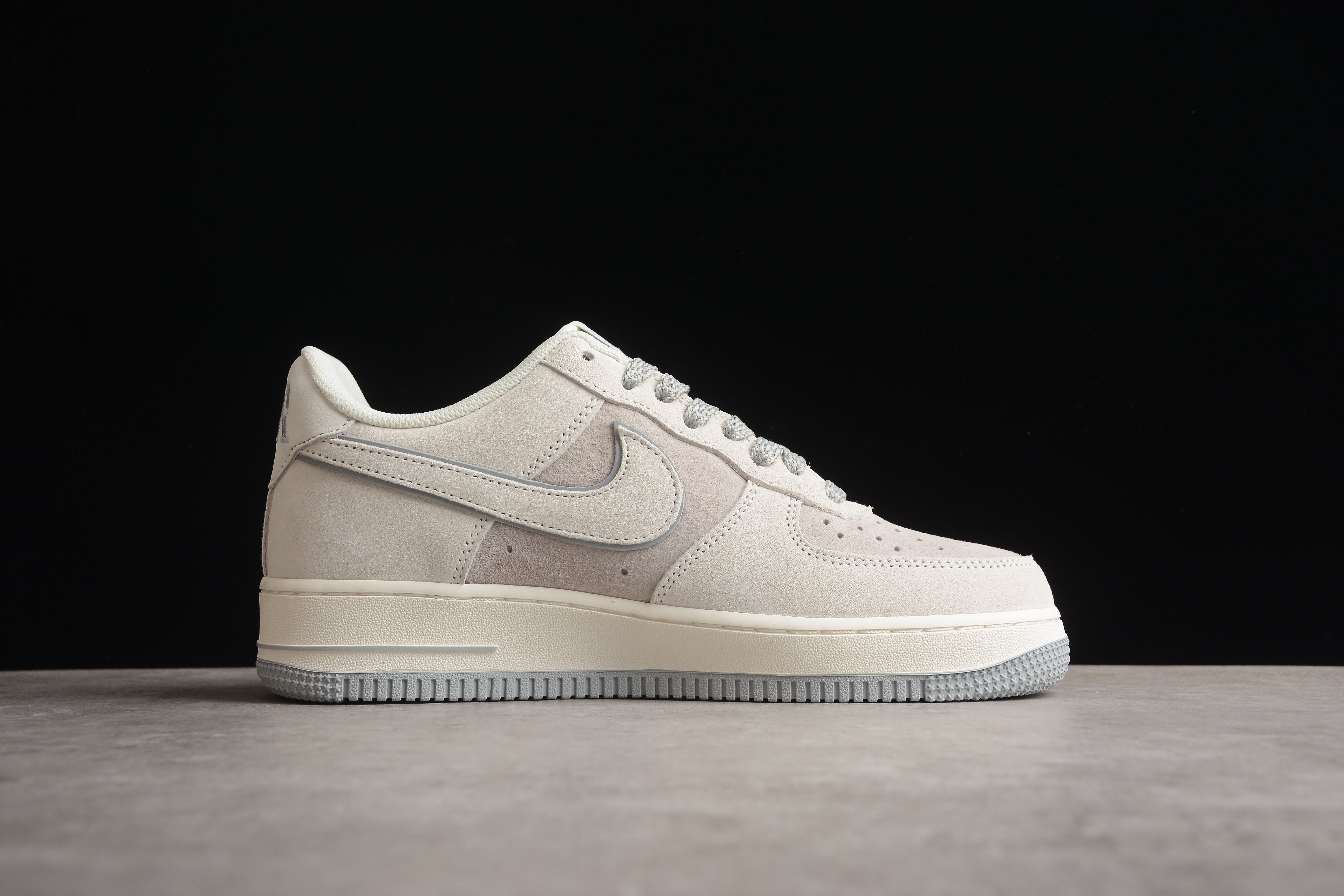 Nike airforce A1 soft grey shoes