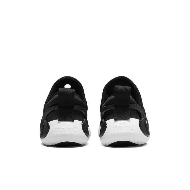Nike striped black shoes