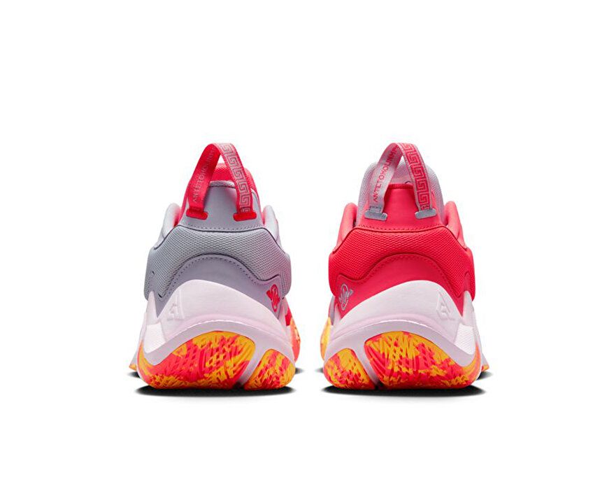 Chaussures Nike Giannis immortality 2 gris rose