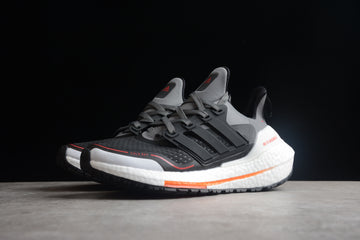 Chaussures Adidas ultraboost noir/orange
