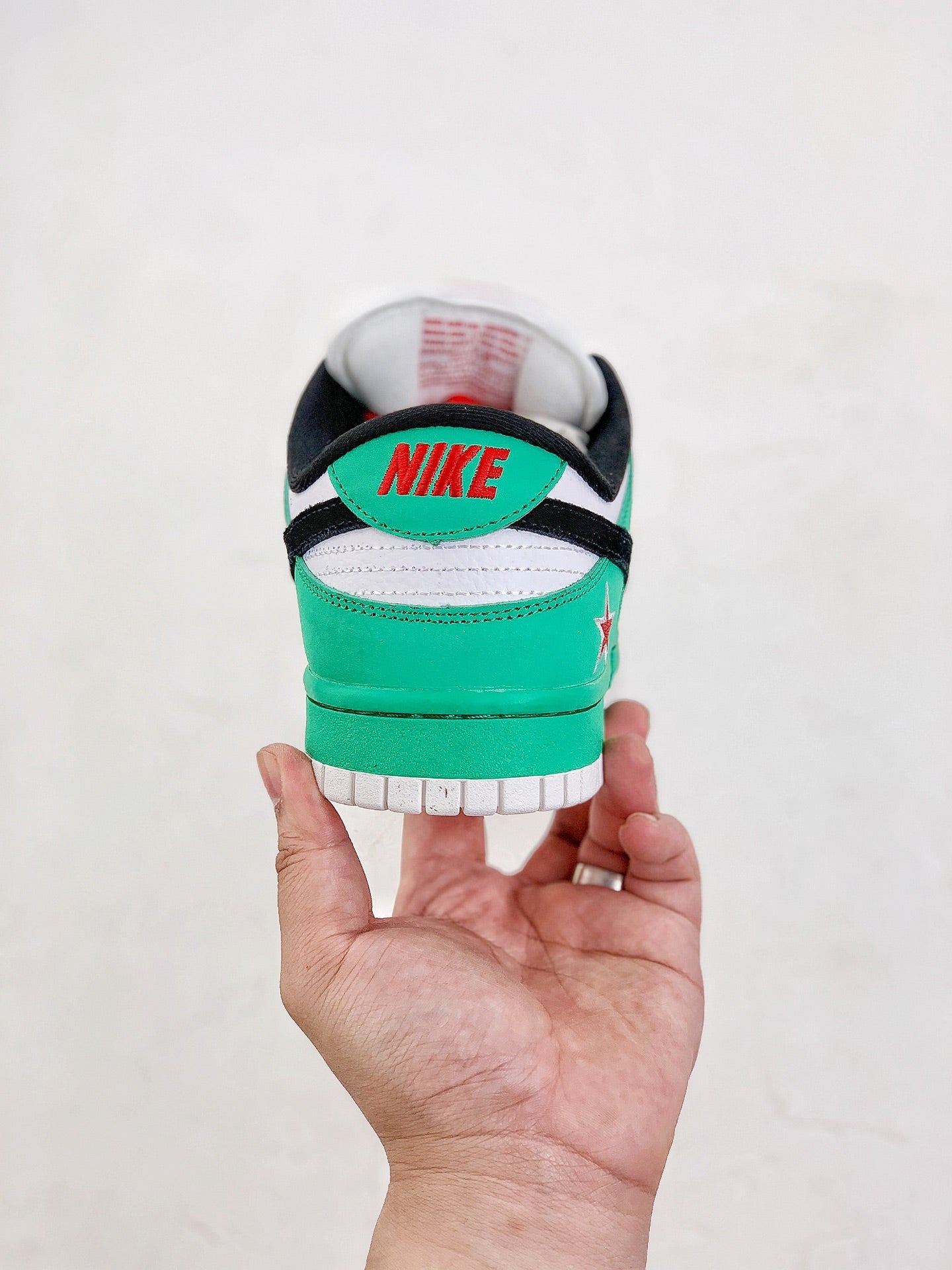 Nike SB Dunk Low "Green"