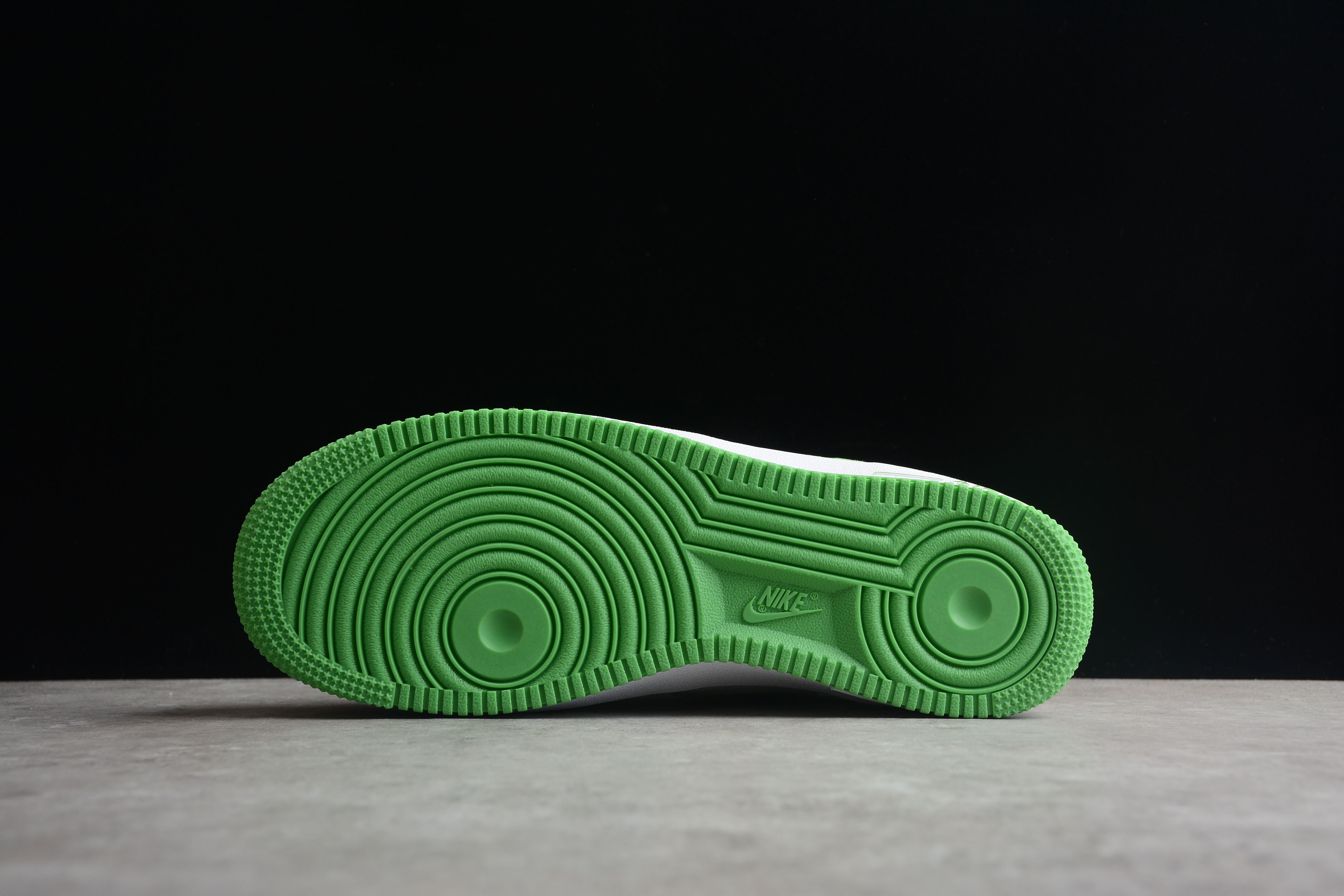 Nike airforce A1 green shoes