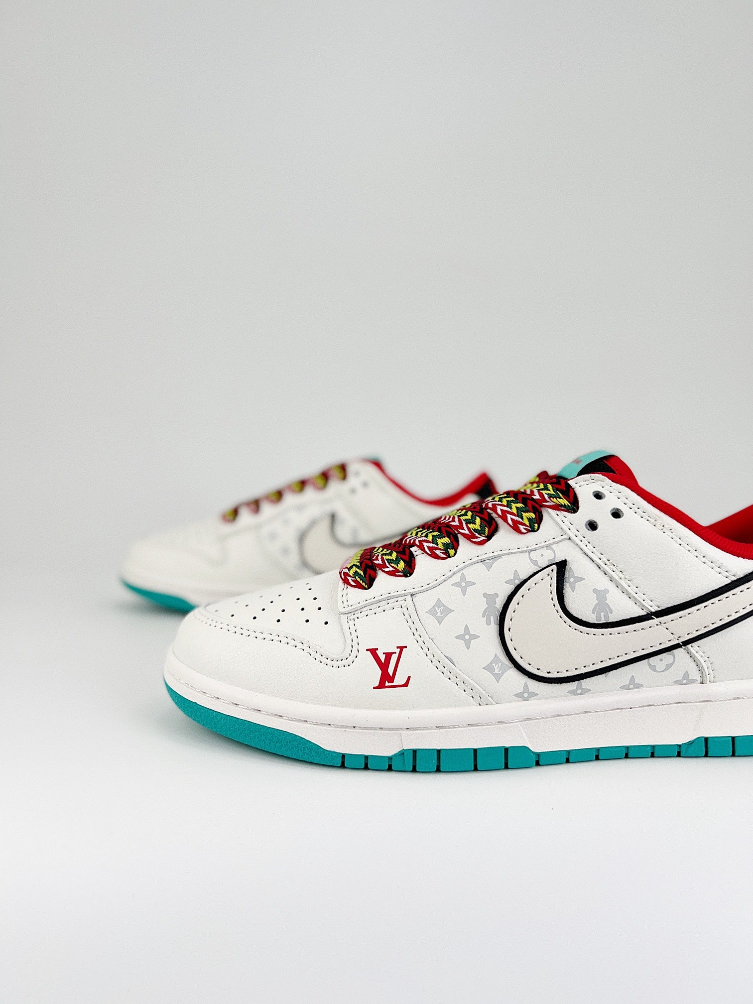 Nike SB Dunk low white aqua LV