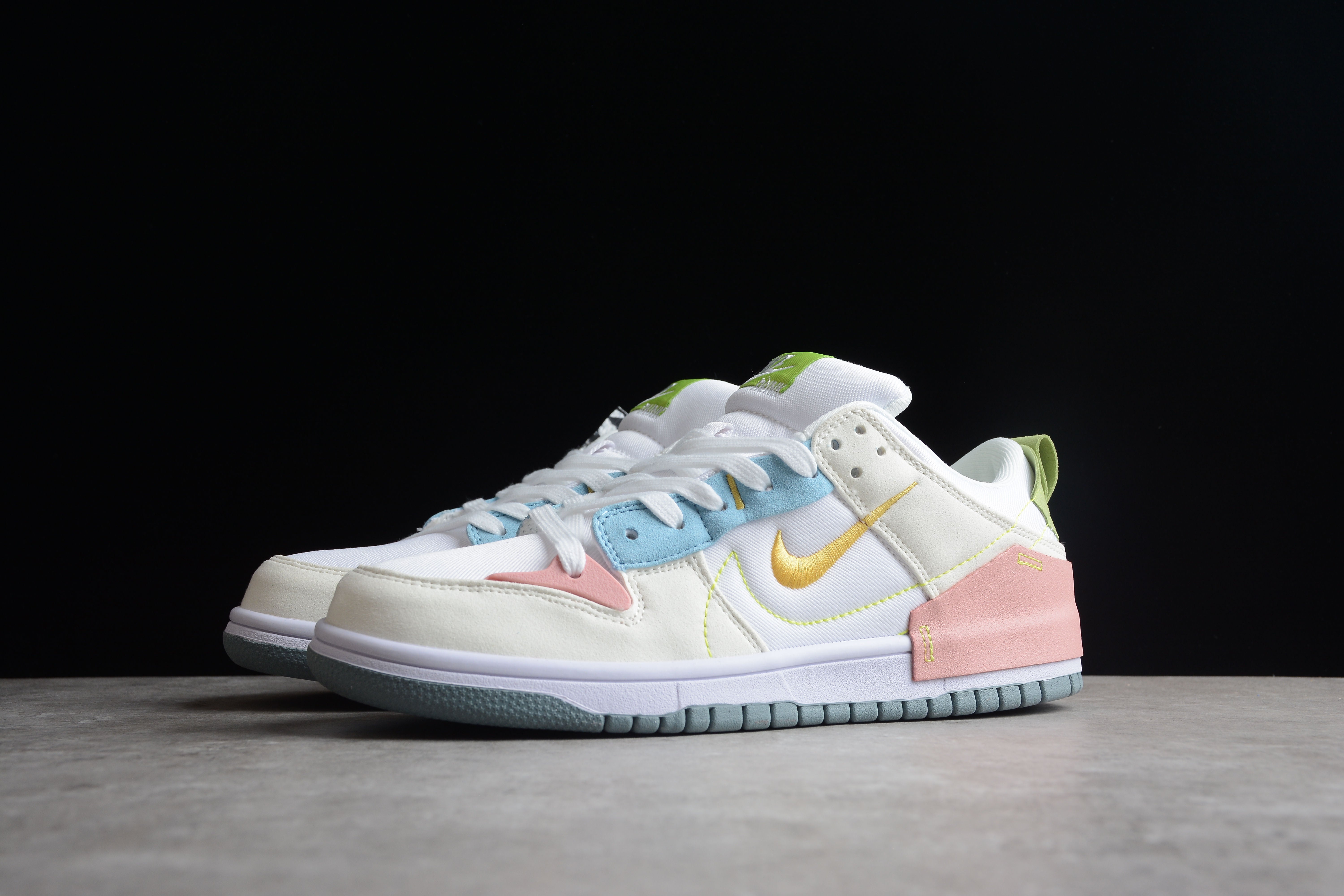 Chaussures Nike SB Low Dunk Pastels