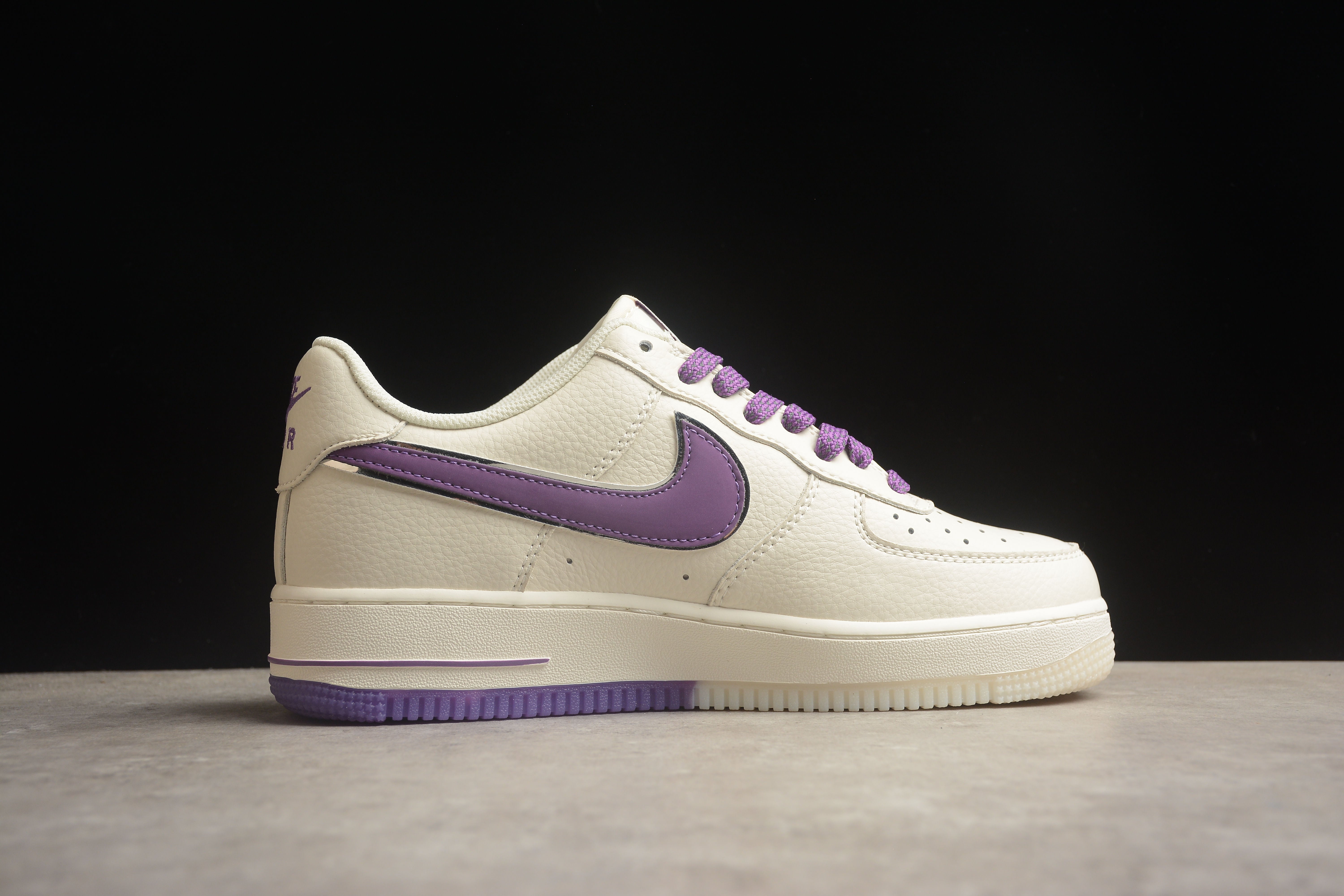 Nike airforce A1 lilac shoes