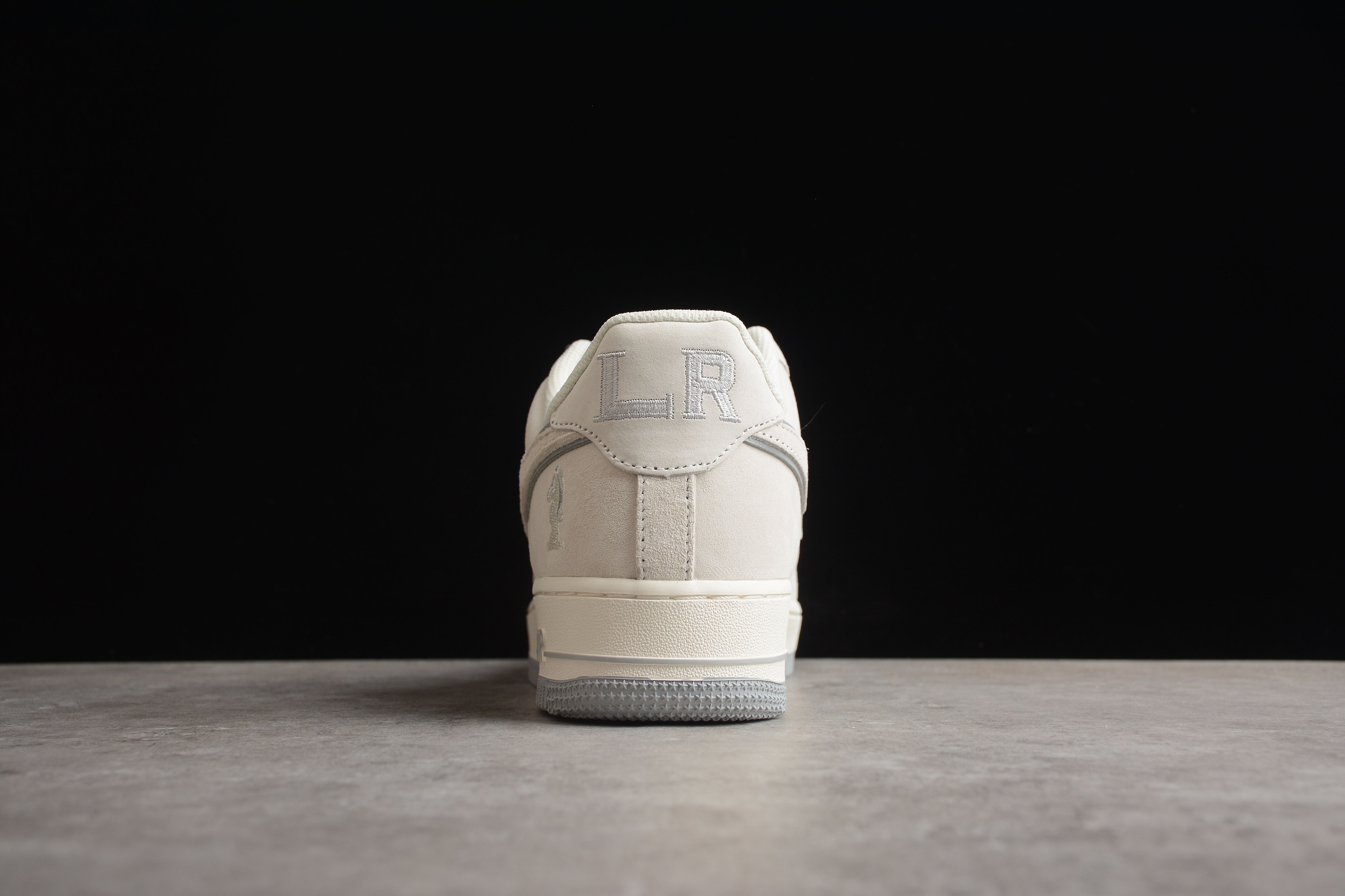Nike airforce A1 soft grey shoes