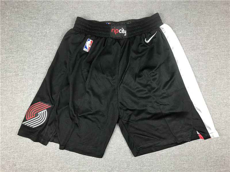 Blazers black shorts