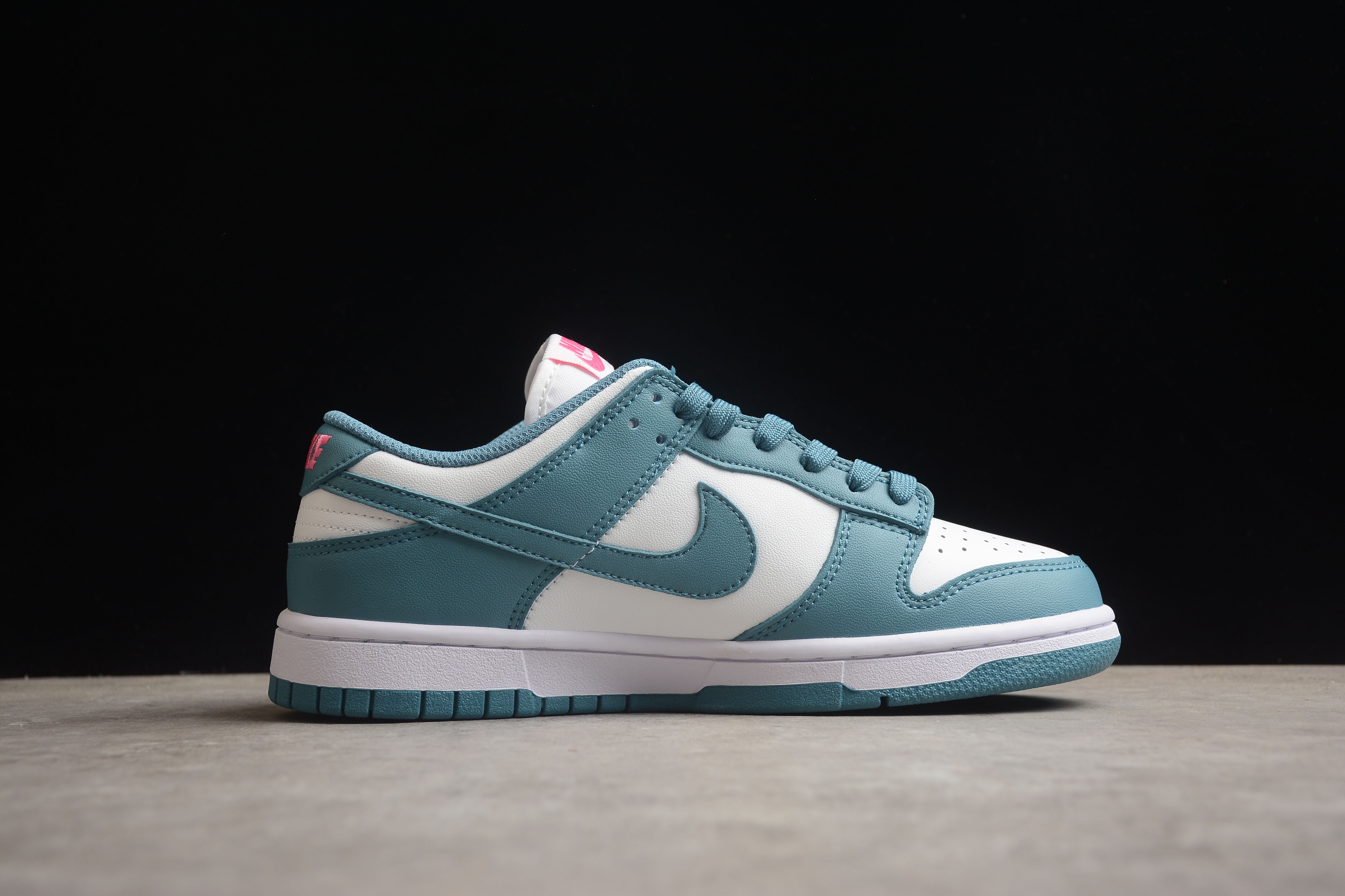 Nike SB dunk low south beach shoes