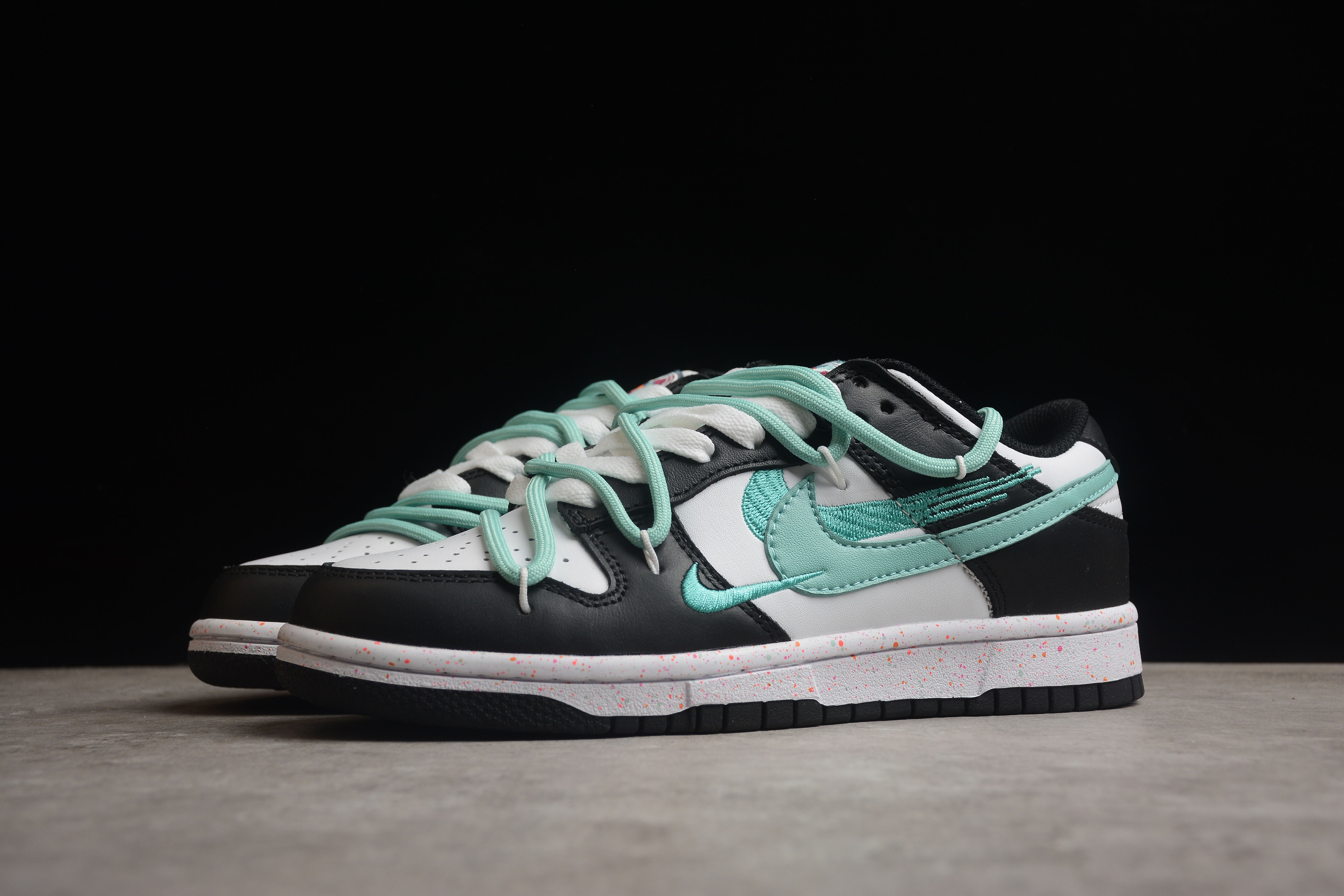 Nike SB dunk low tiffany blue shoes