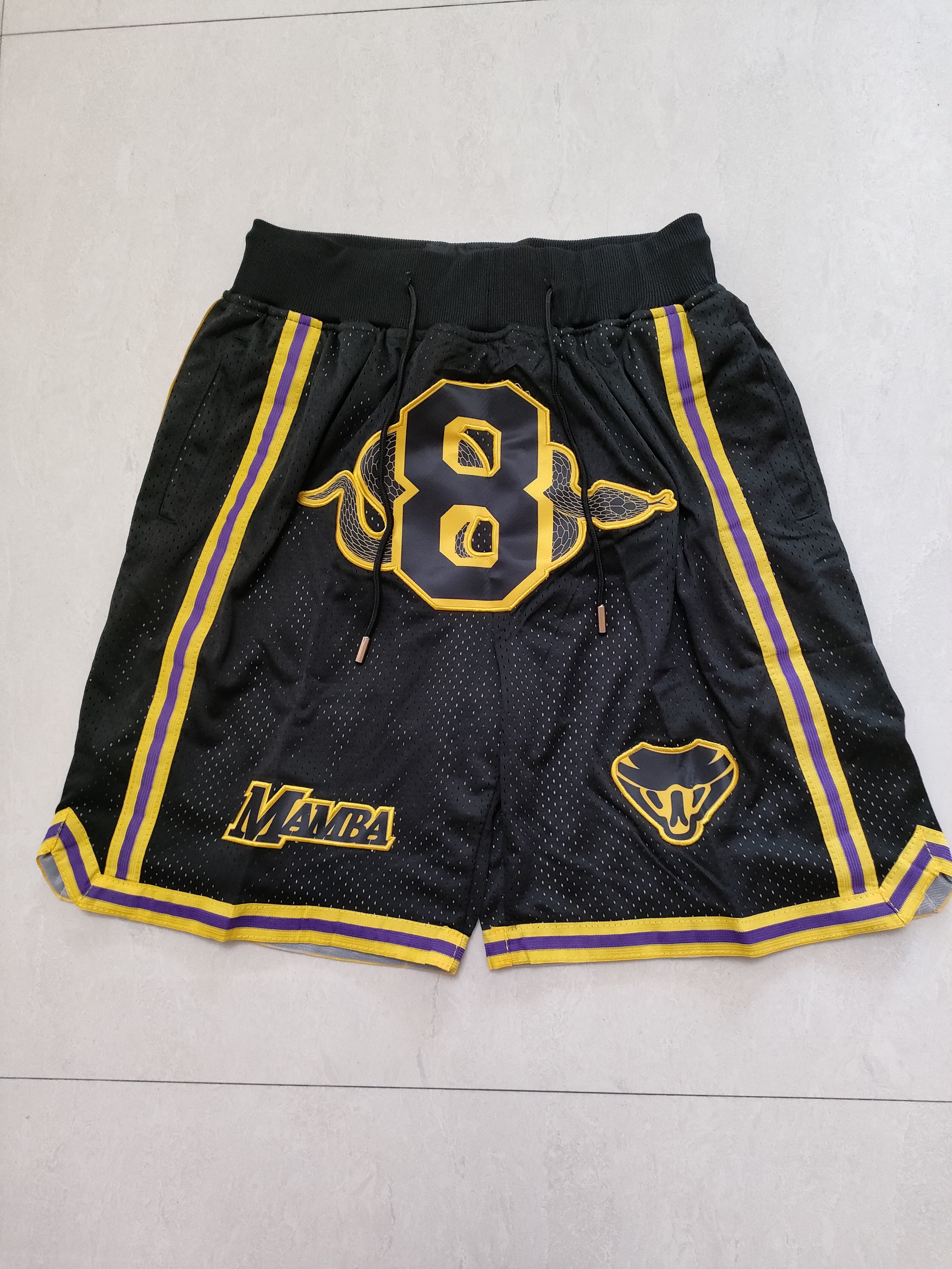 Lakers mamba 8 short
