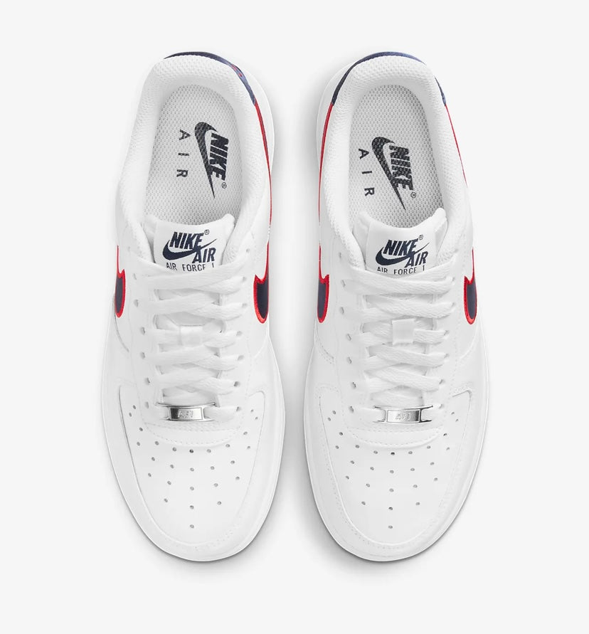 Chaussures Nike airforce A1 blanches et noires et rouges