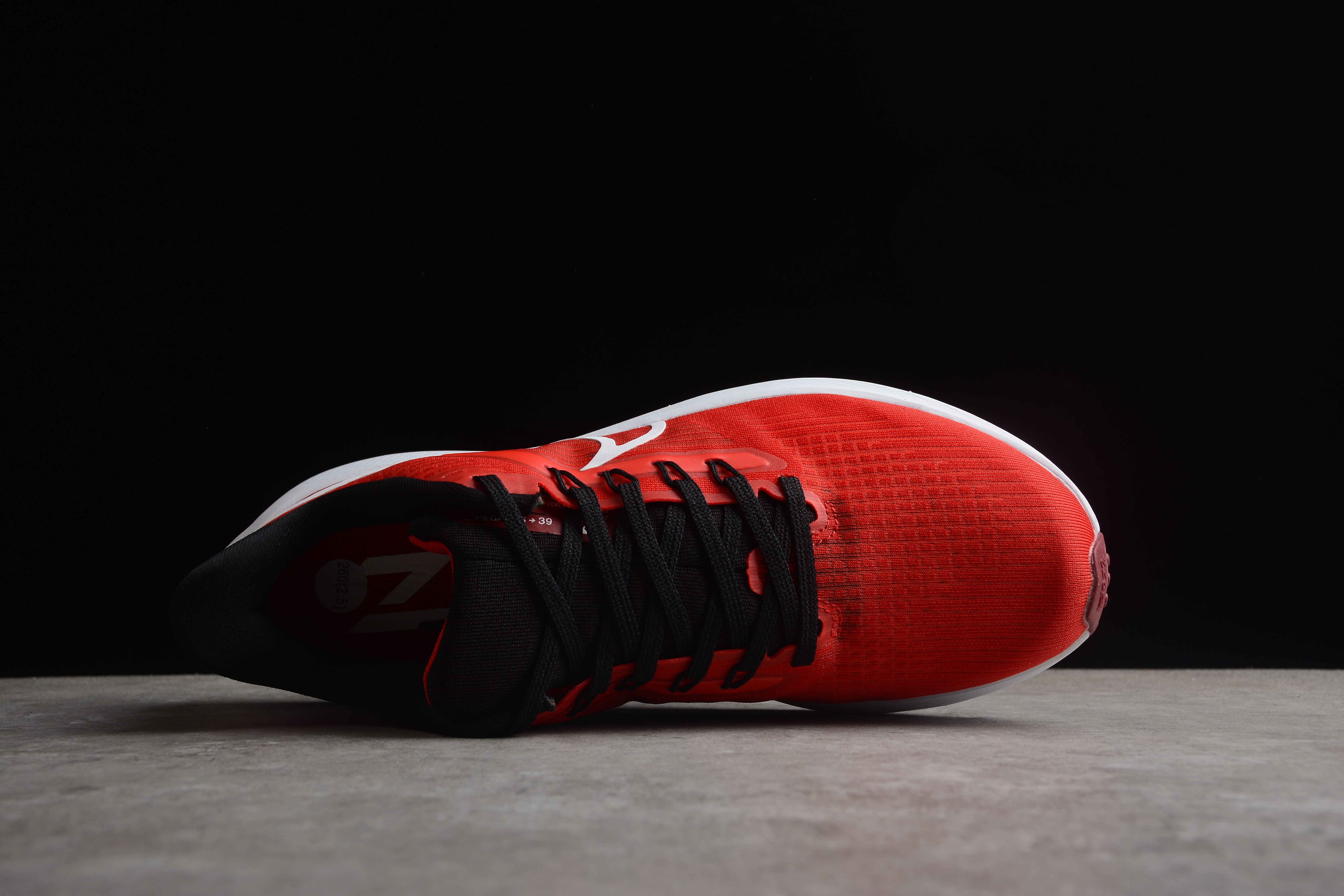 Nike pegasus university red