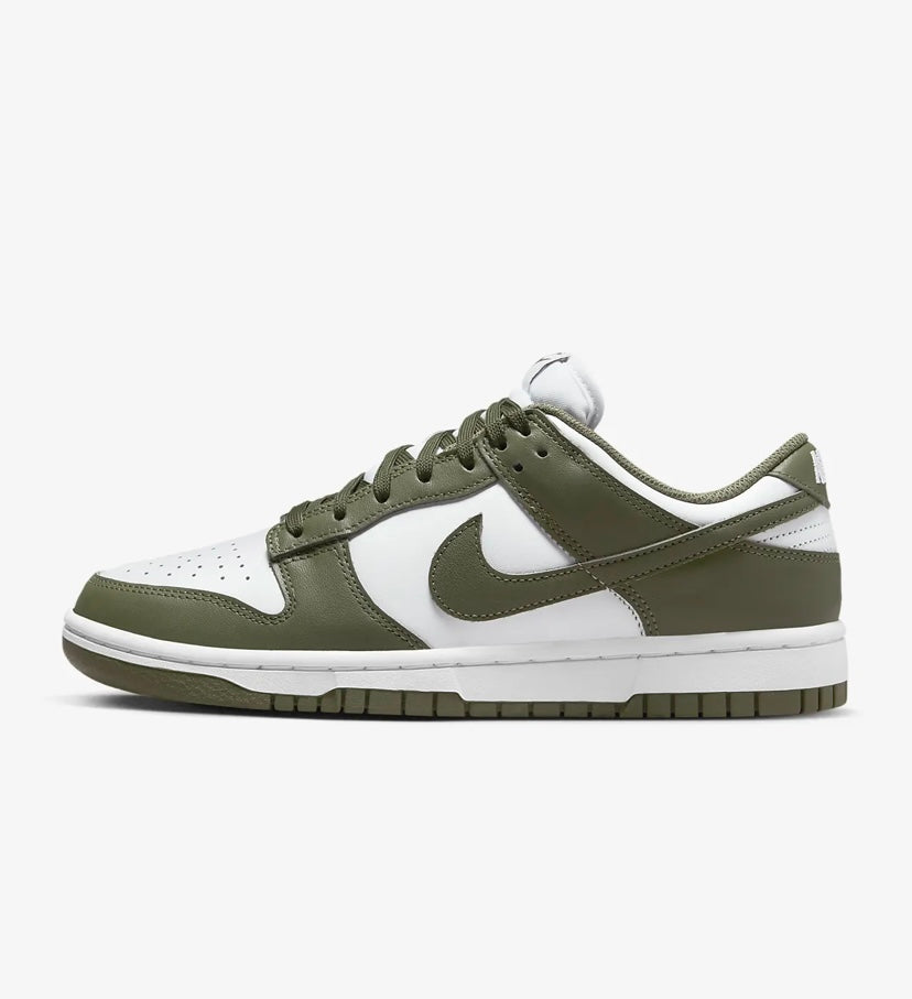 Nike SB low dunk olive green shoes