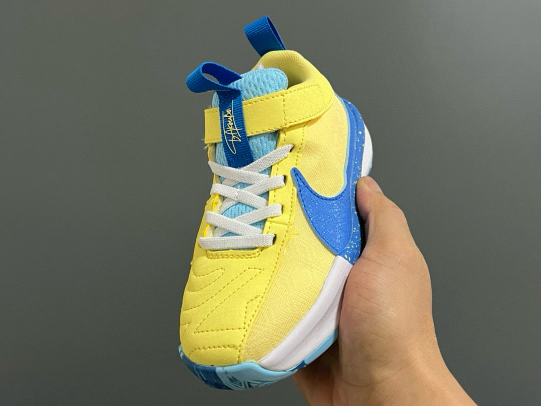 Nike air jordan retro rouge blanc bleu chaussures