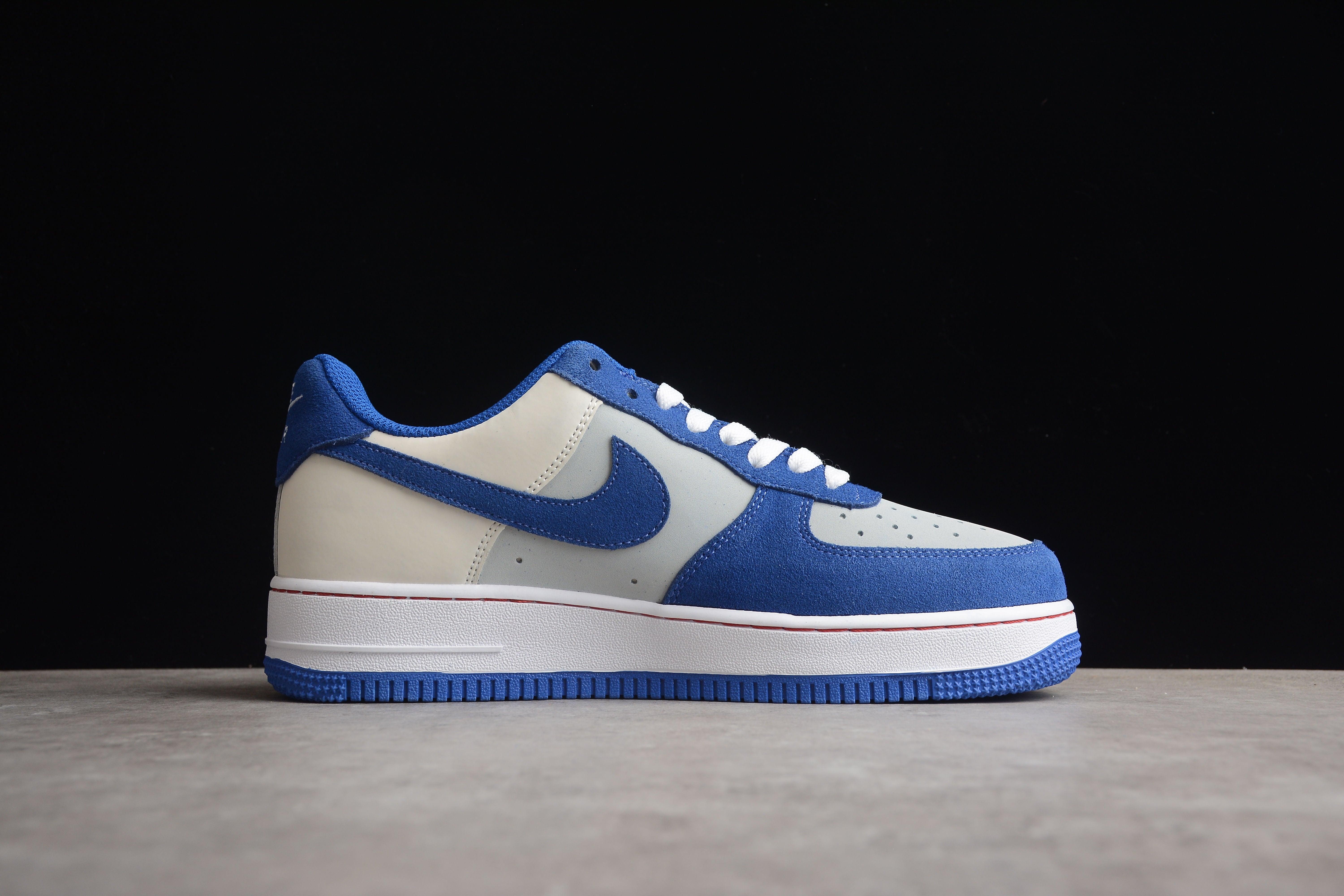 Nike airforce A1 Burberry shoes