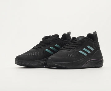 Adidas courir des chaussures noires