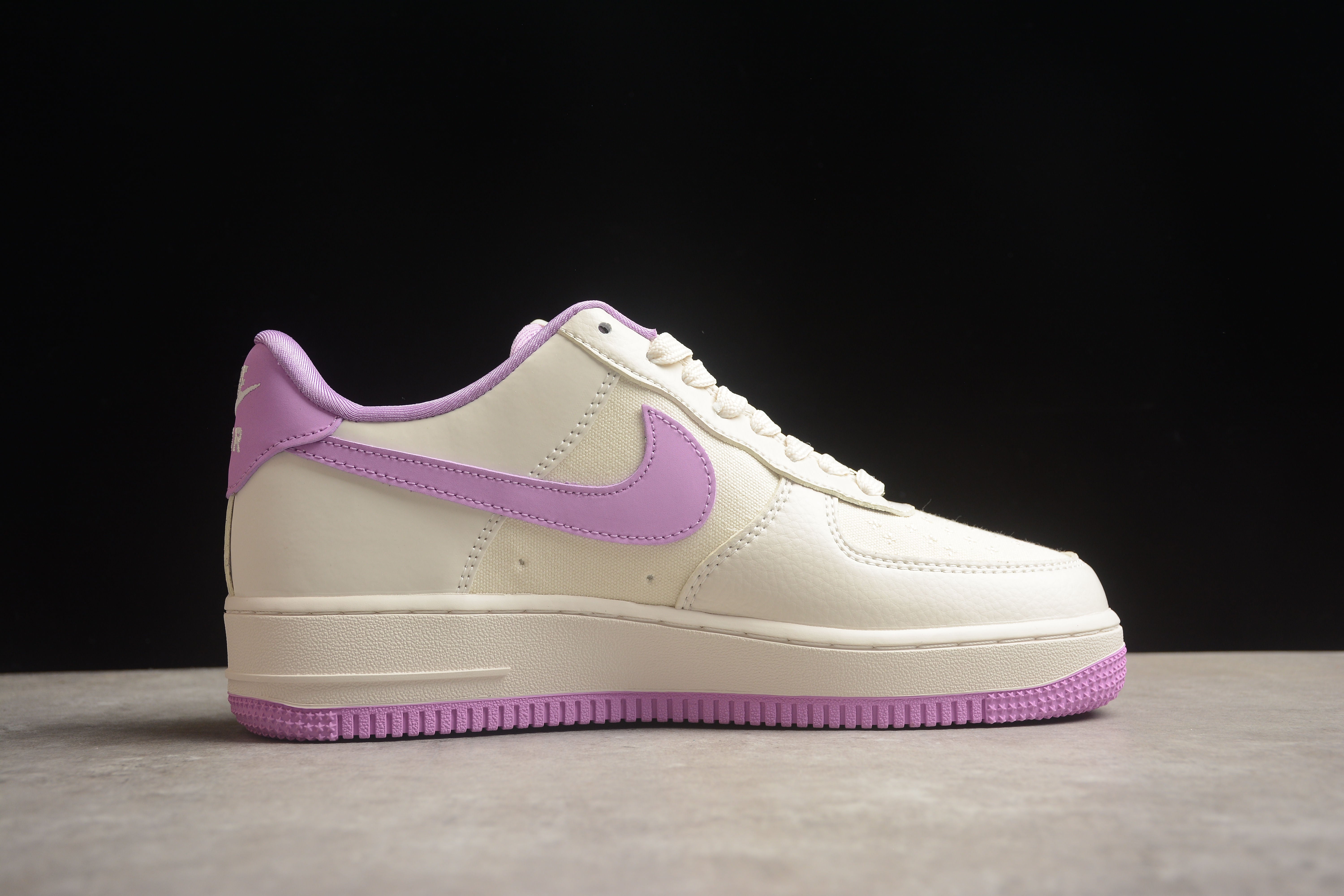 Nike airforce A1 purple shoes