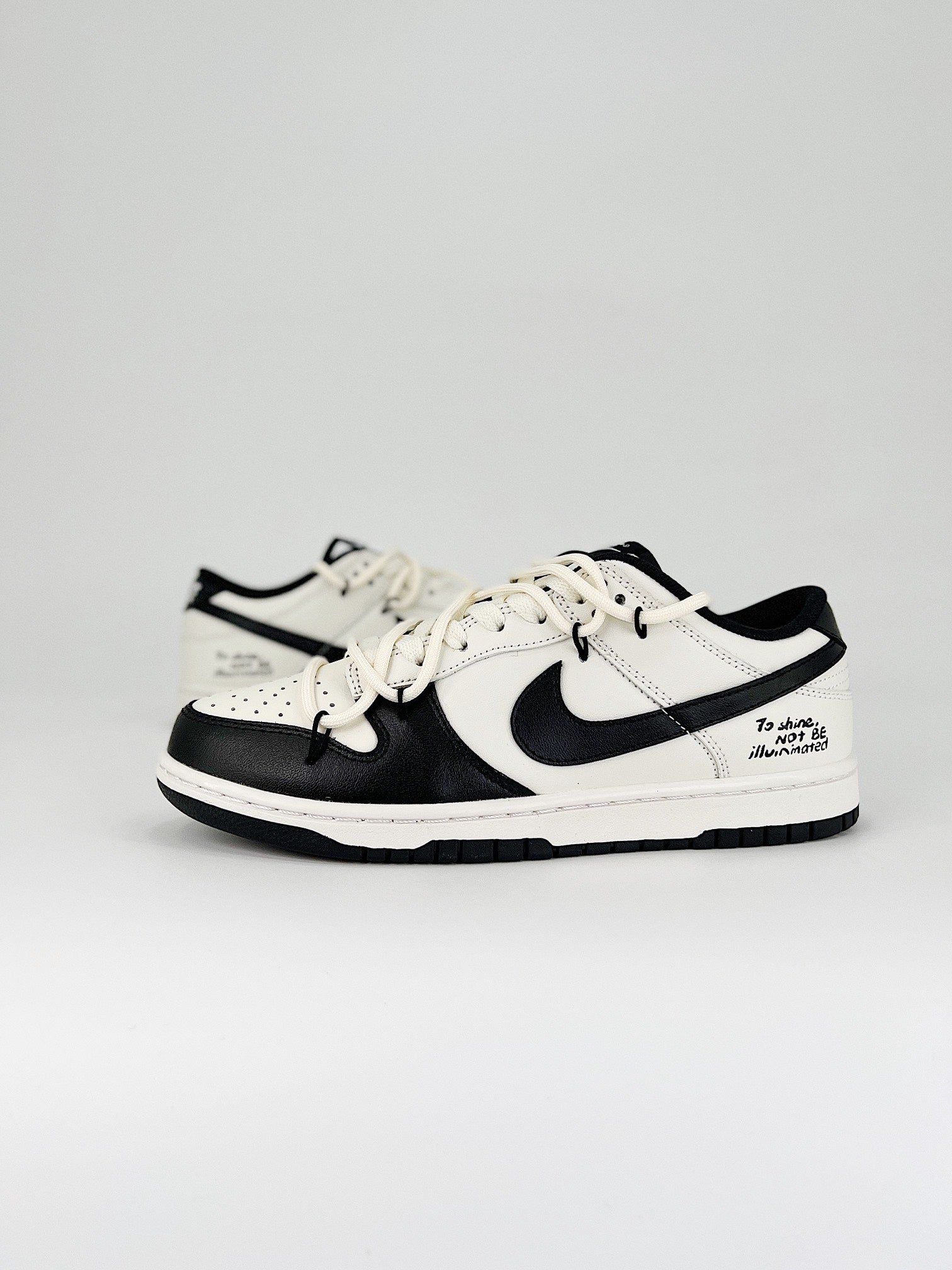 Nike SB Dunk Low to shine
