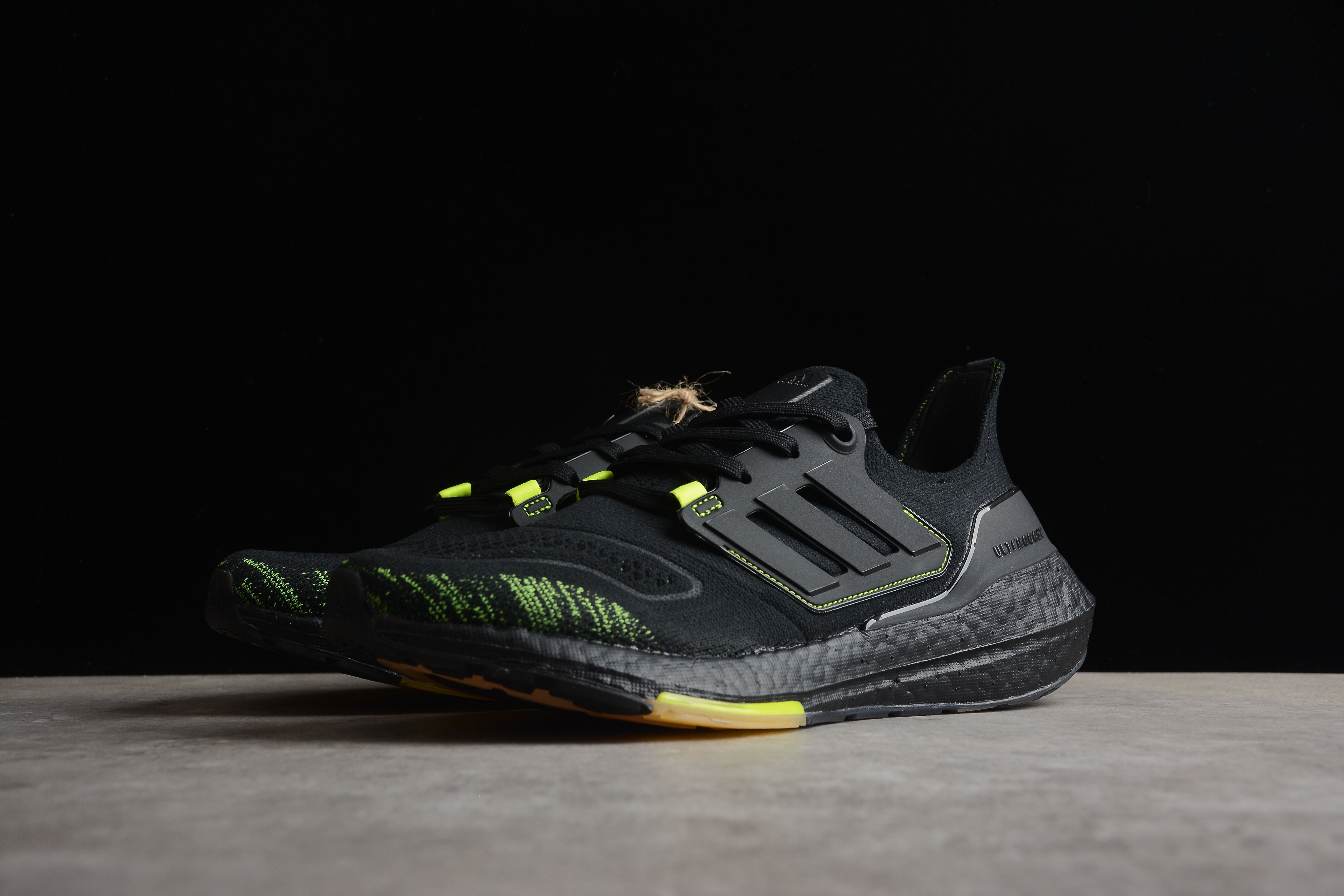 Adidas ultraboost black/yellow shoes