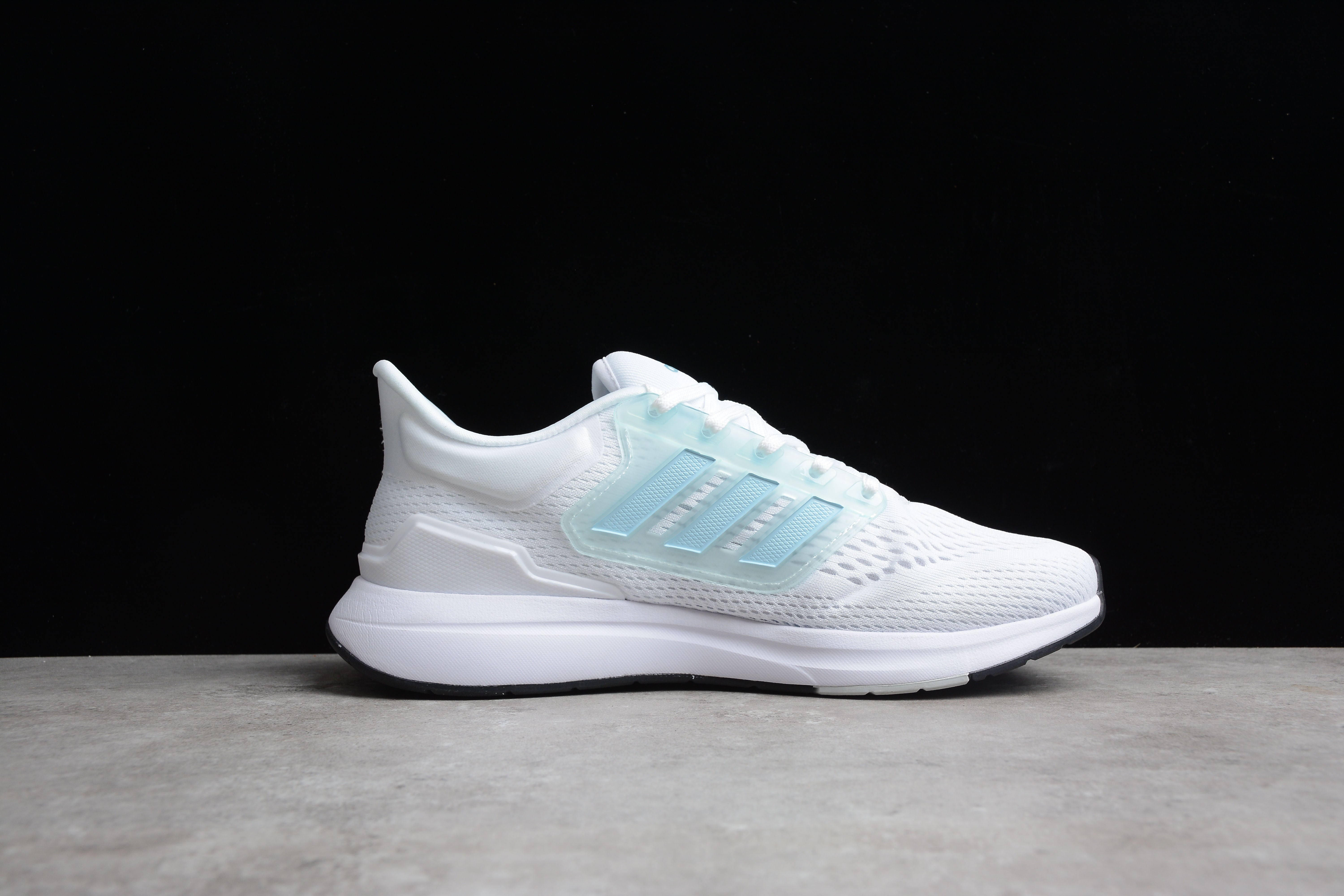 Adidas EQ21 RUN white and blue