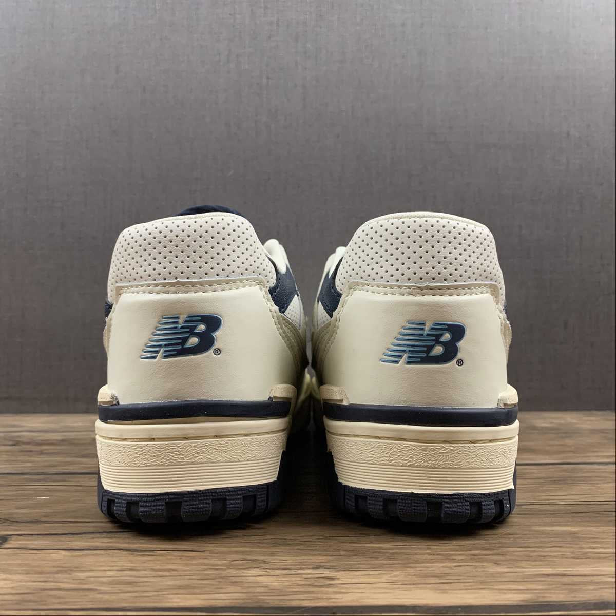 NB 550 blue/black shoes