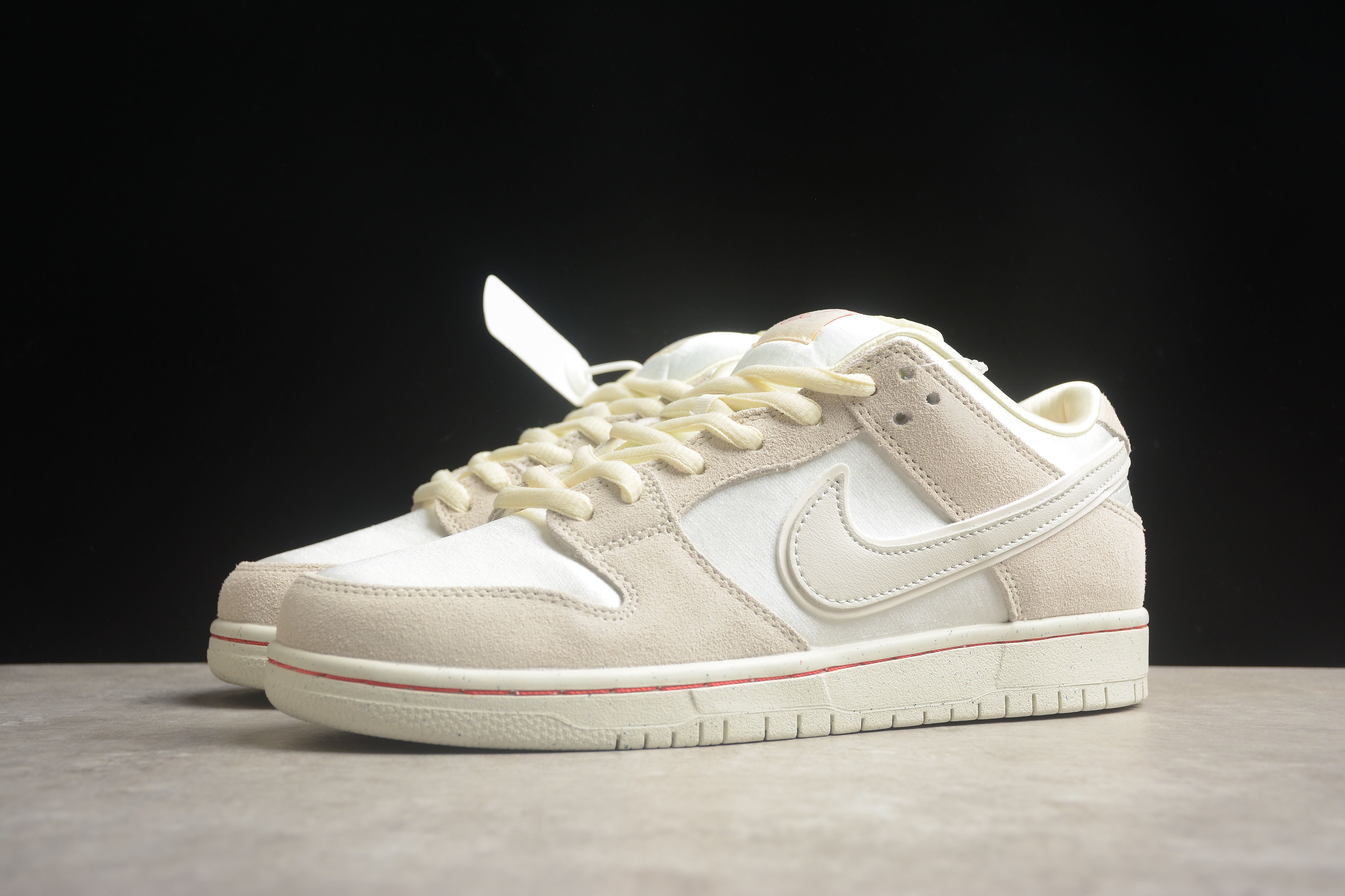 Nike SB Low Dunk Crème Chaussures