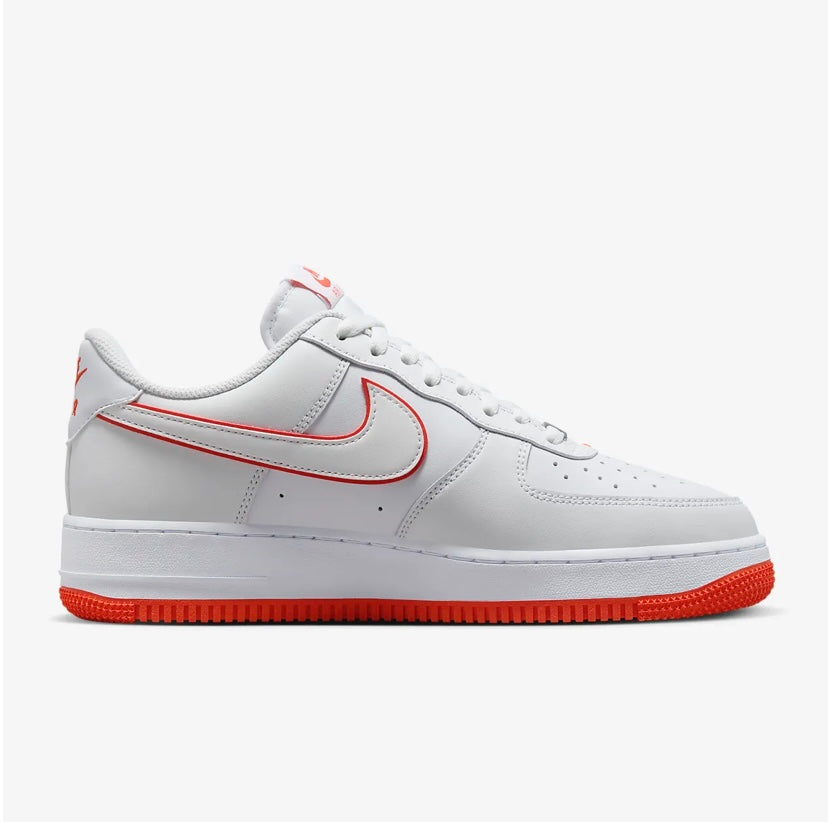 Nike airforce A1 chaussures rouges et blanches