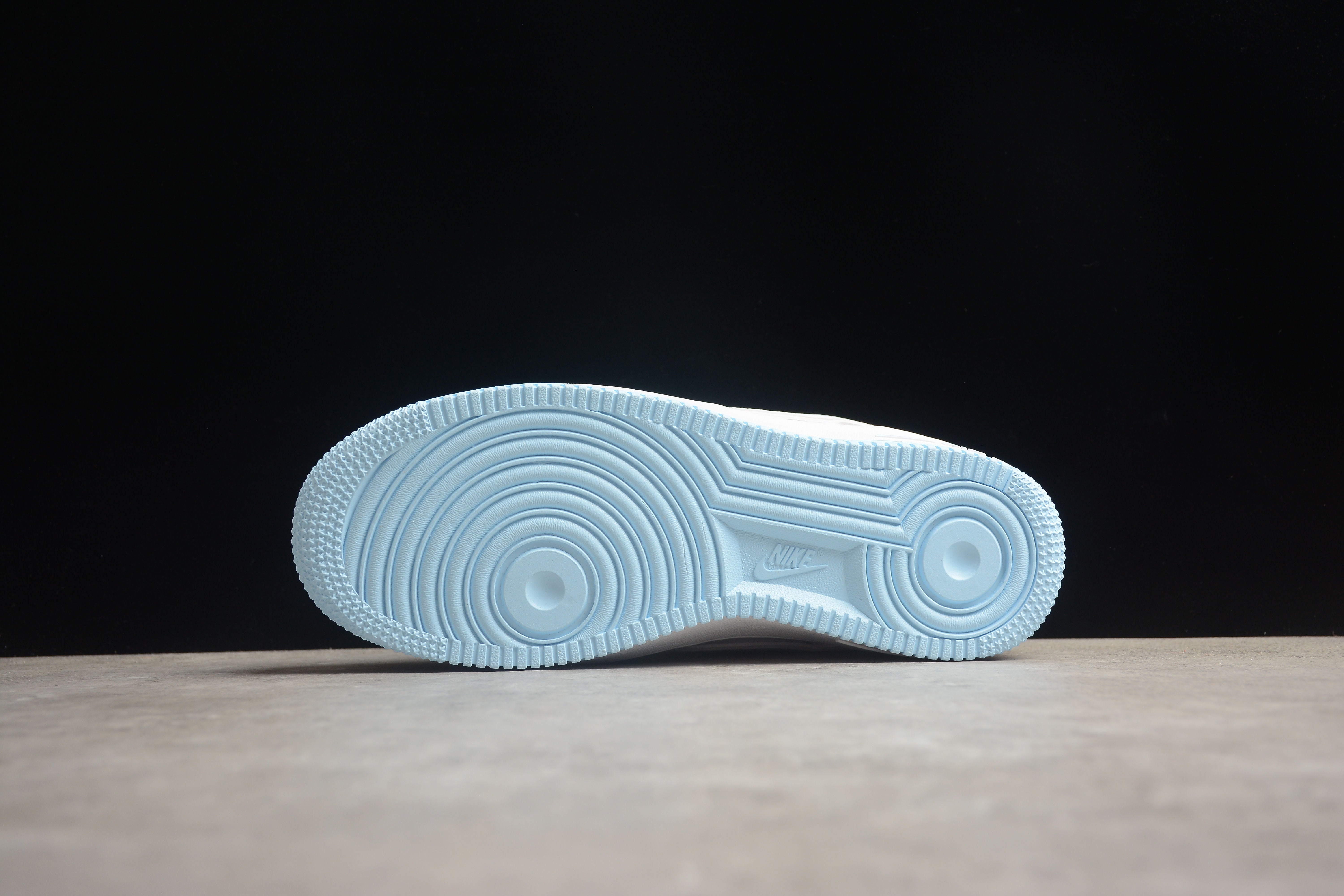 Nike airforce A1 KITH shoes