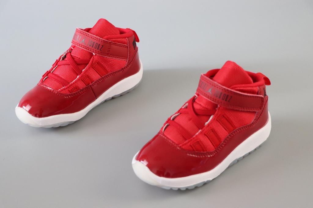 Joe 11 chaussures montantes entièrement rouges
